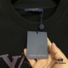 6930fbd06e68136f4d9b4709 Louis Vuitton LV 25SS Spring/Summer Classic New Arrival T-Shirt! 260g High-Grammage Cotton Fabric, Comfortable Wear. Minimalist Design, Fashionable and Trendy. Slightly Relaxed Fit for Casual Comfort, Suitable for Various Occasions. Whether Shopping, Social Gatherings or Leisure Time, This T-Shirt Adds Style and Personality to Your Look.