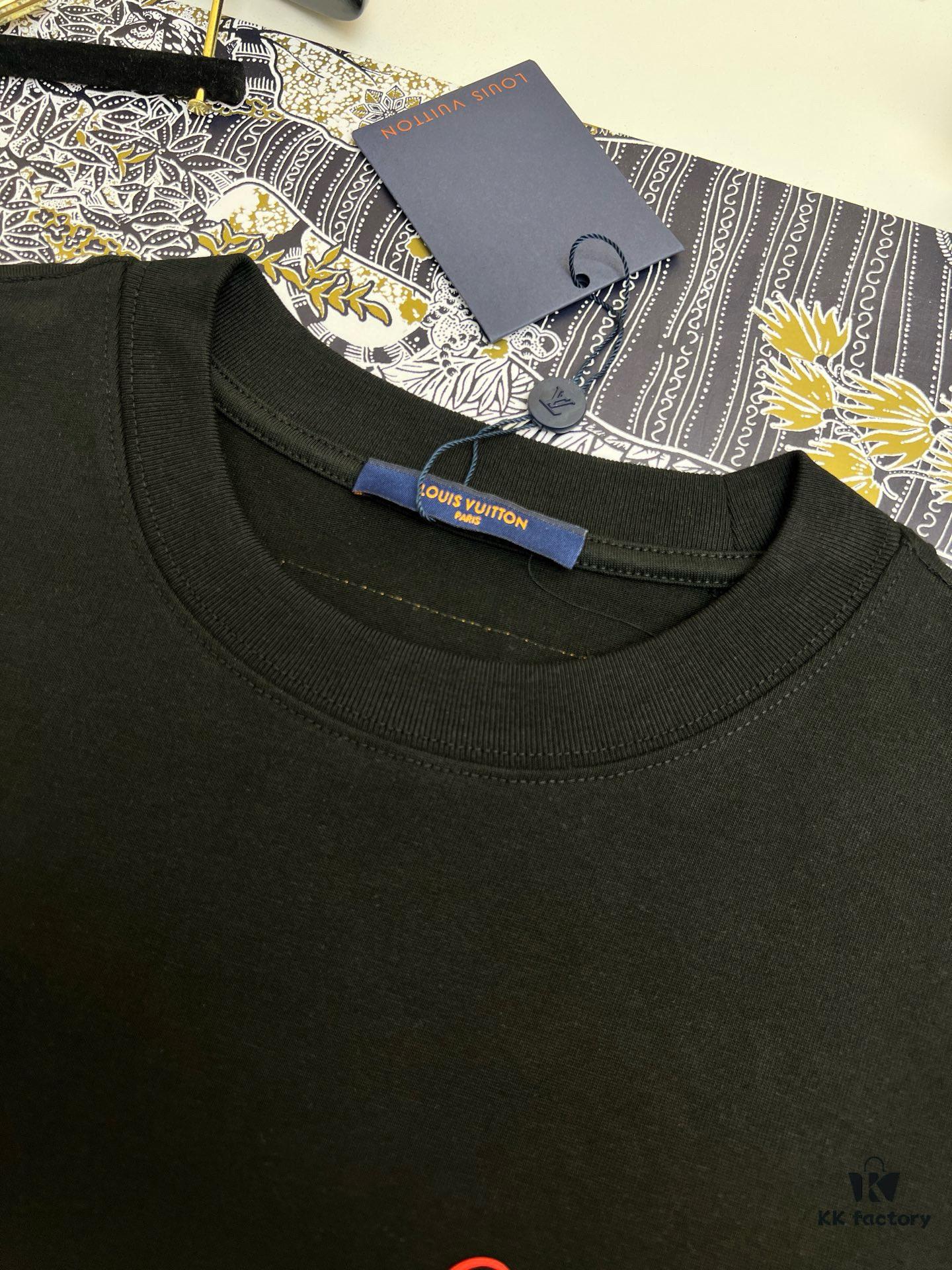 6930fbf86e68136f4d9b4730 High-Quality LV 25SS Screen-Printed Premium Craftsmanship Classic Color T-Shirt!! A vibrant and youthful new arrival from the latest teddy bear collection, featuring high-standard printing with strong three-dimensional color transitions. Made from selected 280g pure cotton fabric for soft comfort. Perfectly matches jeans, chinos, or shorts—ideal for spring and summer wear.