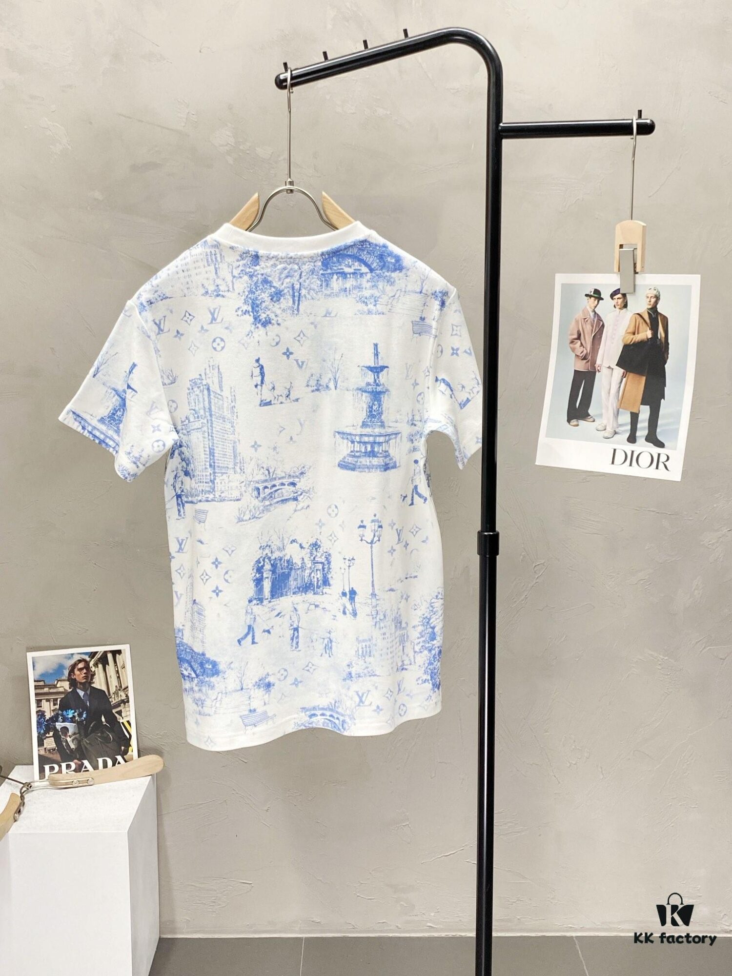6930fc1a6e68136f4d9b4753 Louis Vuitton LV Men's Casual Short-Sleeve T-Shirt, Exclusive New Arrival, Original Order High-End Custom, Premium Version, Fashionable and Versatile Bestseller, Imported Fabric, Ultra-Soft and Smooth Texture, Skin-Friendly Comfort, Top-Quality Craftsmanship from Authorized Factory, Complete with Three Labels