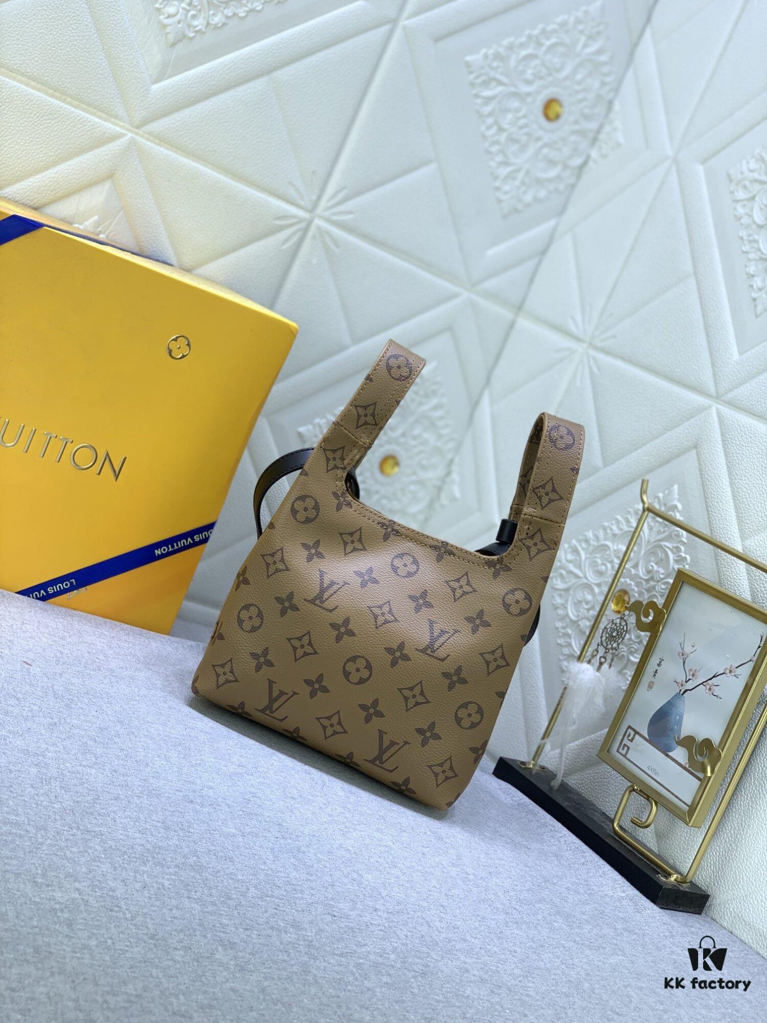 69310614908475d562cd8d94 Upgraded Original M46816 Yellow Flower Vintage Atlantis BB Handbag