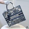 69310926908475d562cd8e0f Large Size with Silk Scarf 🔥 Embroidered Edge ➔ Dior New Arrival Shopping Tote! Counter Version Updated Synchronously! Limited Edition Worn by Celebrities! Extremely Stylish! Premium Imported Fabric, High-End Quality! Indistinguishable from Counter Purchase! Extra-Large Capacity, Ideal for Outings!