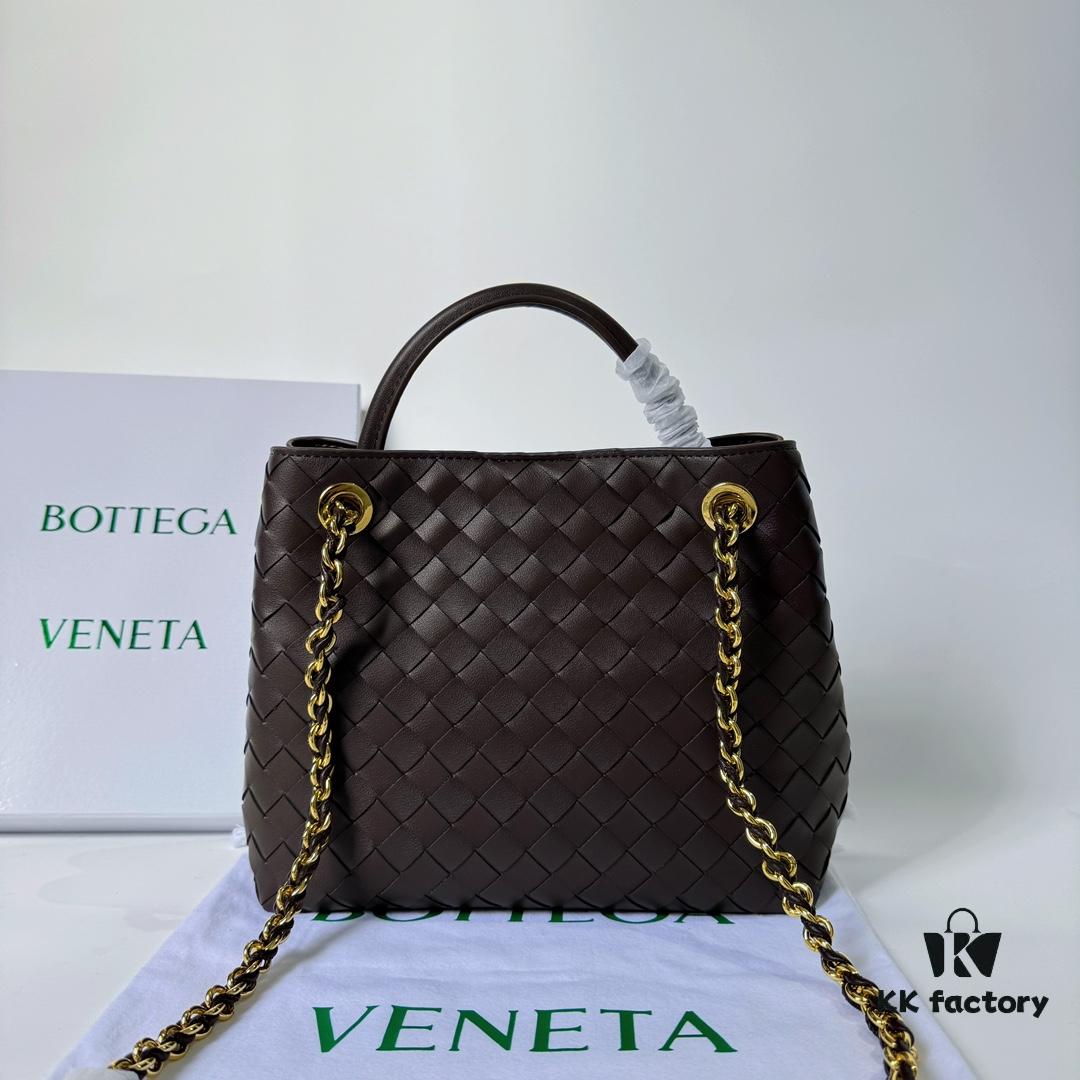 69310ad0908475d562cd8e51 BV | New Arrival Metallic Chain Andiamo Classic Handbag