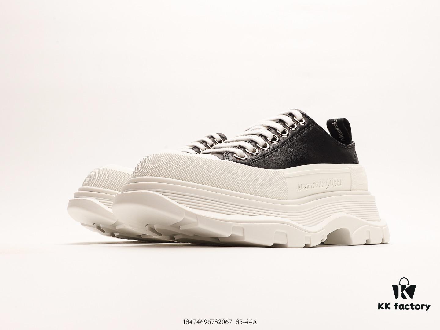 69310c84908475d562cd8e95 Alexander McQueen Alexander Wang Lace-Up Leather Canvas Shoes 2022 Spring Collection Premiere