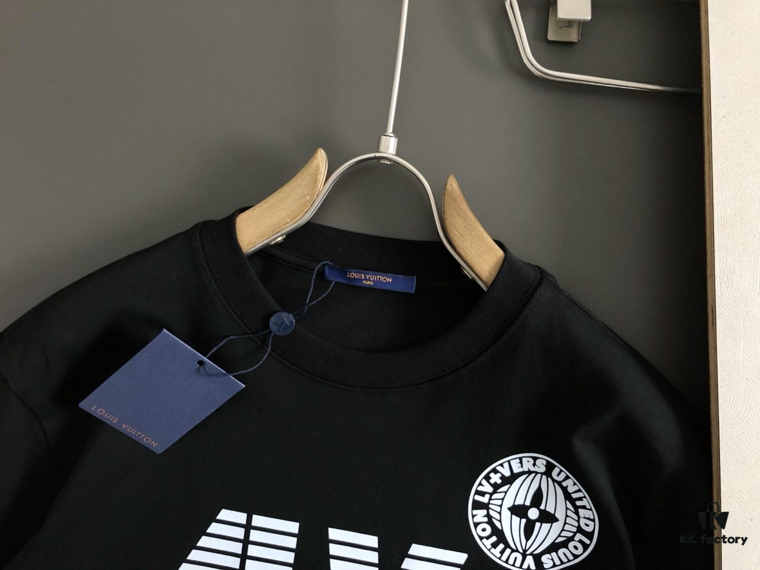 69310e9d908475d562cd8eec L Brand * Slim Fit S-XL, 2025 Spring Latest Classic Print Heavyweight Short Sleeve T-Shirt