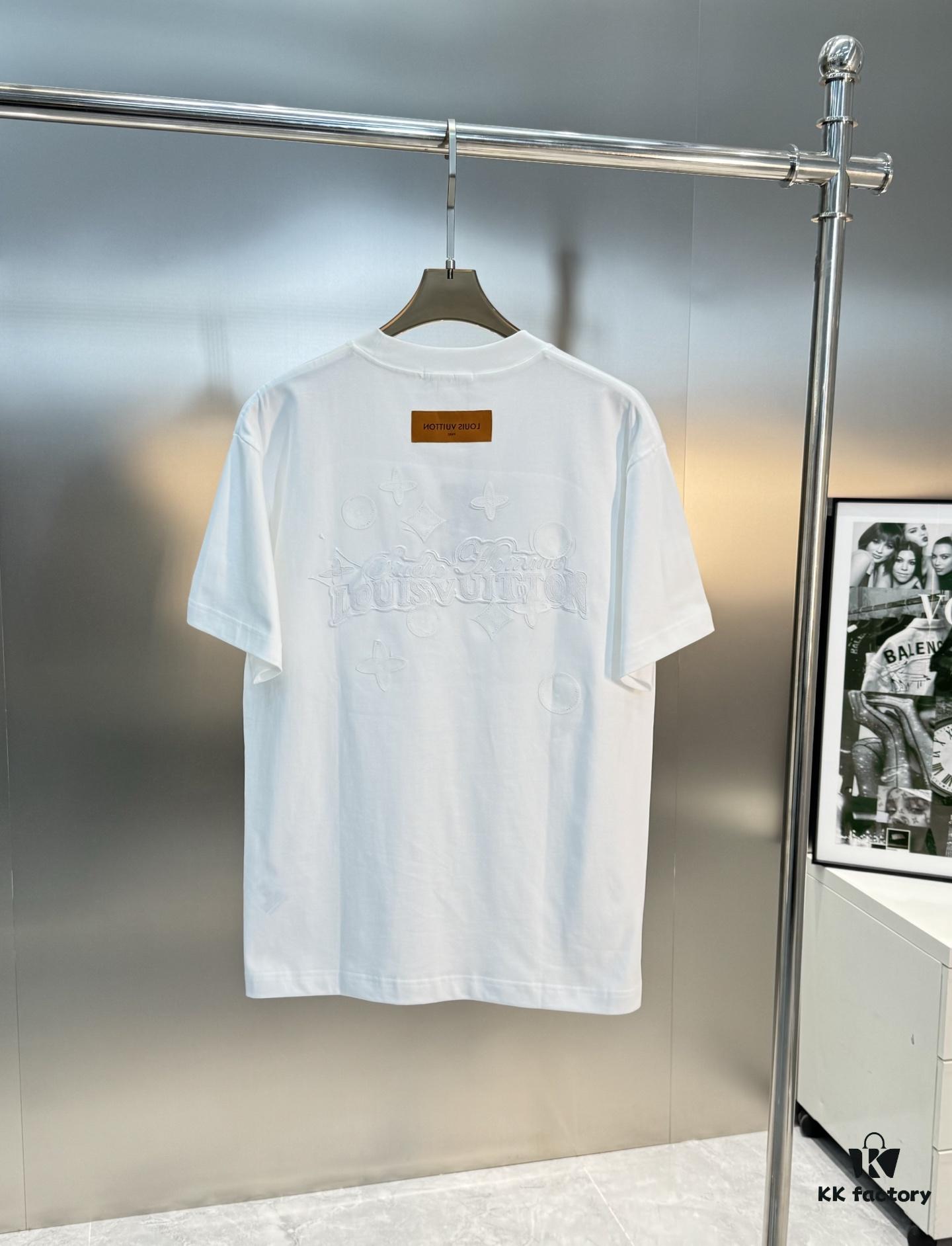 69310f5b908475d562cd8f1b Donkey Brand * 25S New Arrival Unisex T-Shirt! Youthful Style with Full Embroidered Logo – Chest and Back Brand Lettering in Matching Thread Color, Modern Streetwear with Sunny Vibes! Premium Heavyweight 260g 100% Cotton Fabric, Reinforced Collar Ribbing, Clean Shoulder Stitching, Complete Triple Labeling. Colors: Black, White. European Size: S, M, L, XL (Recommended Size M for Height 175cm / Weight 70kg)