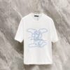 69310fb3908475d562cd8f2f 1V 25SS Spring New Arrival T-Shirt! 260g High-Density Cloud-Embroidered Cotton Fabric, Comfortable to Wear. Minimalist Design, Fashionable and Trendy. Slightly Loose Fit for Casual Comfort, Suitable for Various Occasions. Whether Shopping, Hanging Out with Friends, or Relaxing, This T-Shirt Adds Style and Personality to Your Look.