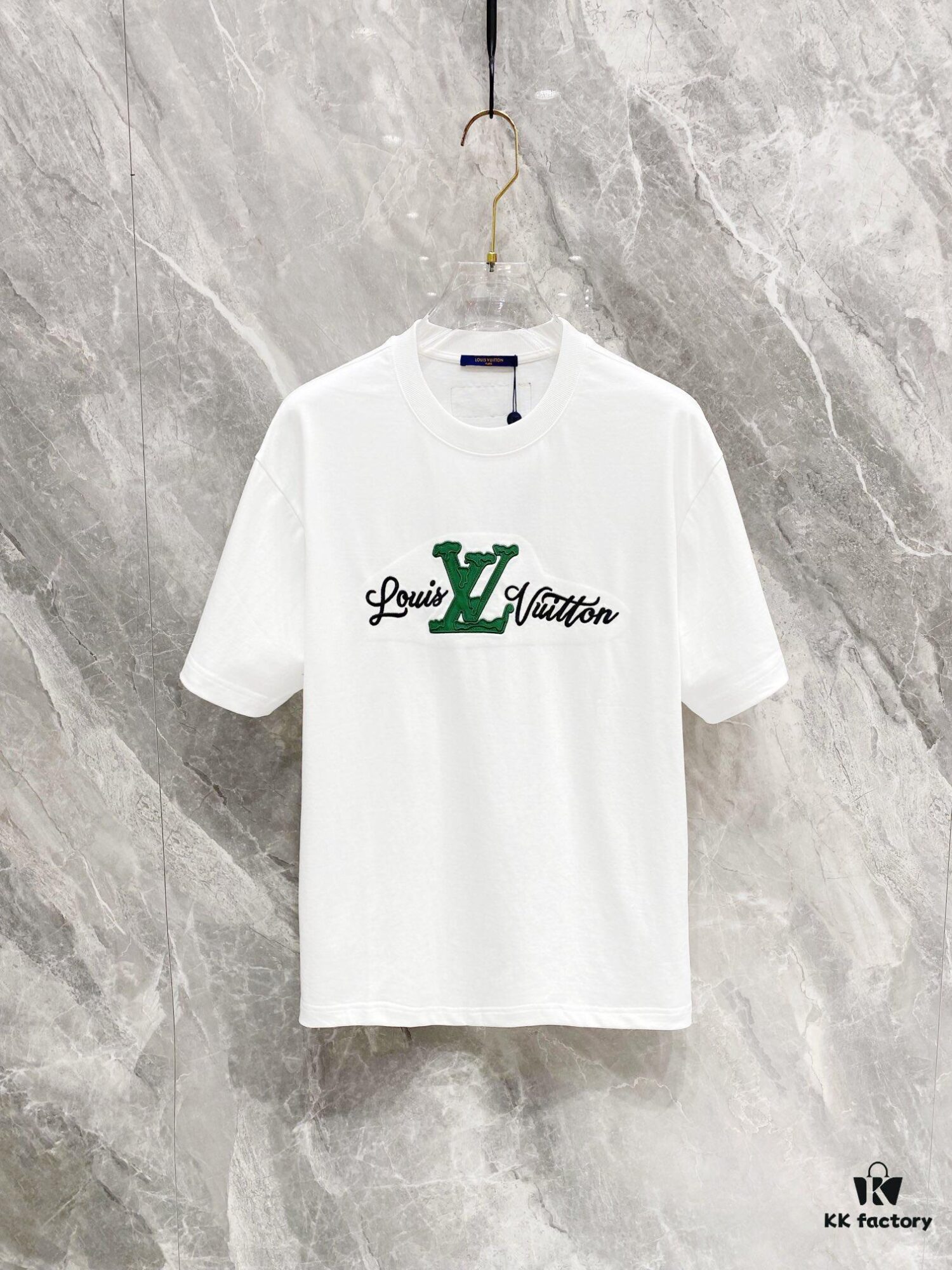 69311076908475d562cd8f45 1V 25SS Spring New Arrival T-Shirt! 260g High-Grammage Pure Cotton Fabric, Comfortable Wear. Simple Design, Fashionable and Trendy. Slightly Loose Fit, Casual and Comfortable, Suitable for Various Occasions. Whether Shopping, Gathering or Relaxing, This T-Shirt Adds Style and Personality to Your Look.