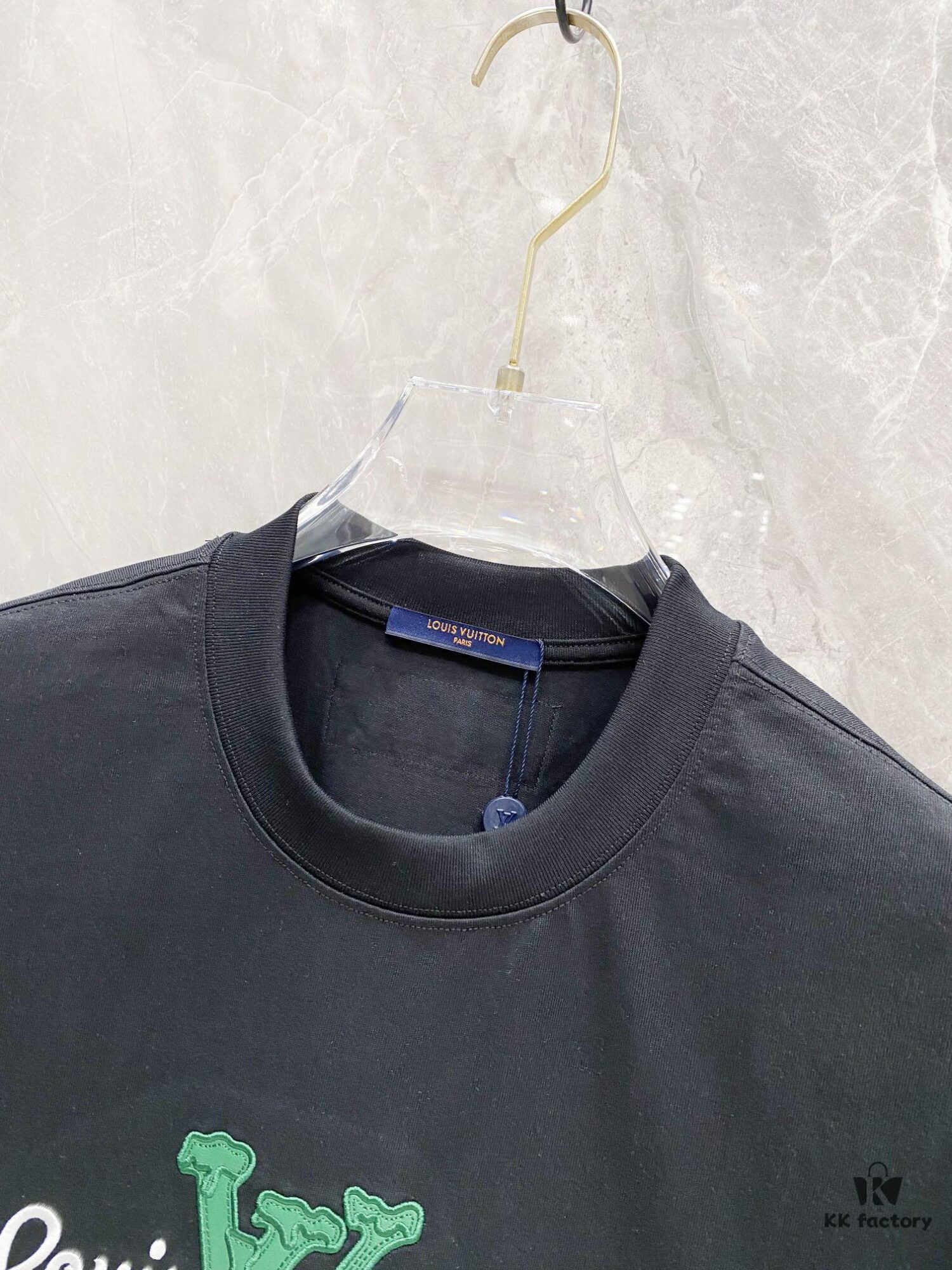 69311141908475d562cd8f4f 1V 25SS Spring New Arrival T-Shirt! 260g High-Grammage Pure Cotton Fabric, Comfortable to Wear. Minimalist Design, Fashionable and Trendy. Slightly Loose Fit for Casual Comfort, Suitable for Various Occasions. Whether Shopping, Hanging Out or Relaxing, This T-Shirt Adds a Touch of Style and Personality.