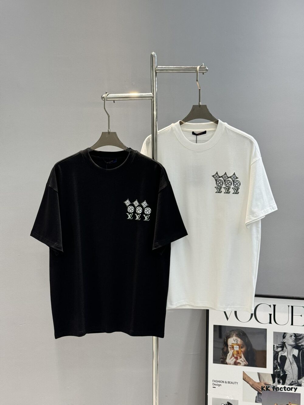 693112d6908475d562cd8fb6 Donkey Brand 2025 New Streetwear T-Shirt, Unisex Design with Classic Logo Embroidery on Chest, 3D Lettering, Simple and Stylish, Highly Recommended