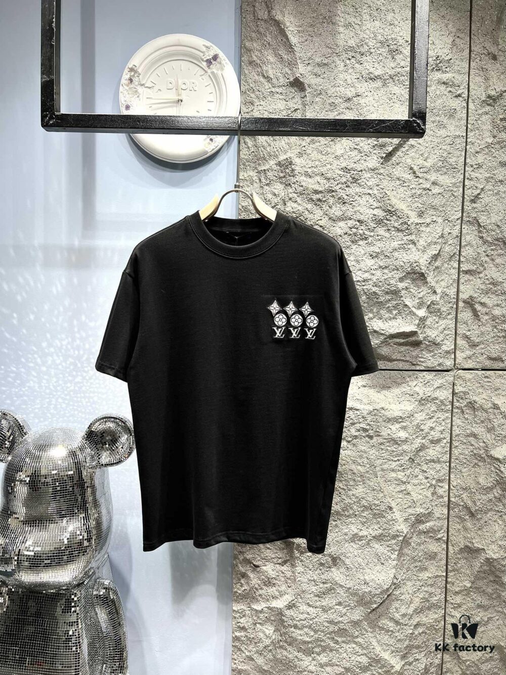 6931135c908475d562cd8fd9 Louis Vuitton Embroidered Logo Short Sleeve T-Shirt