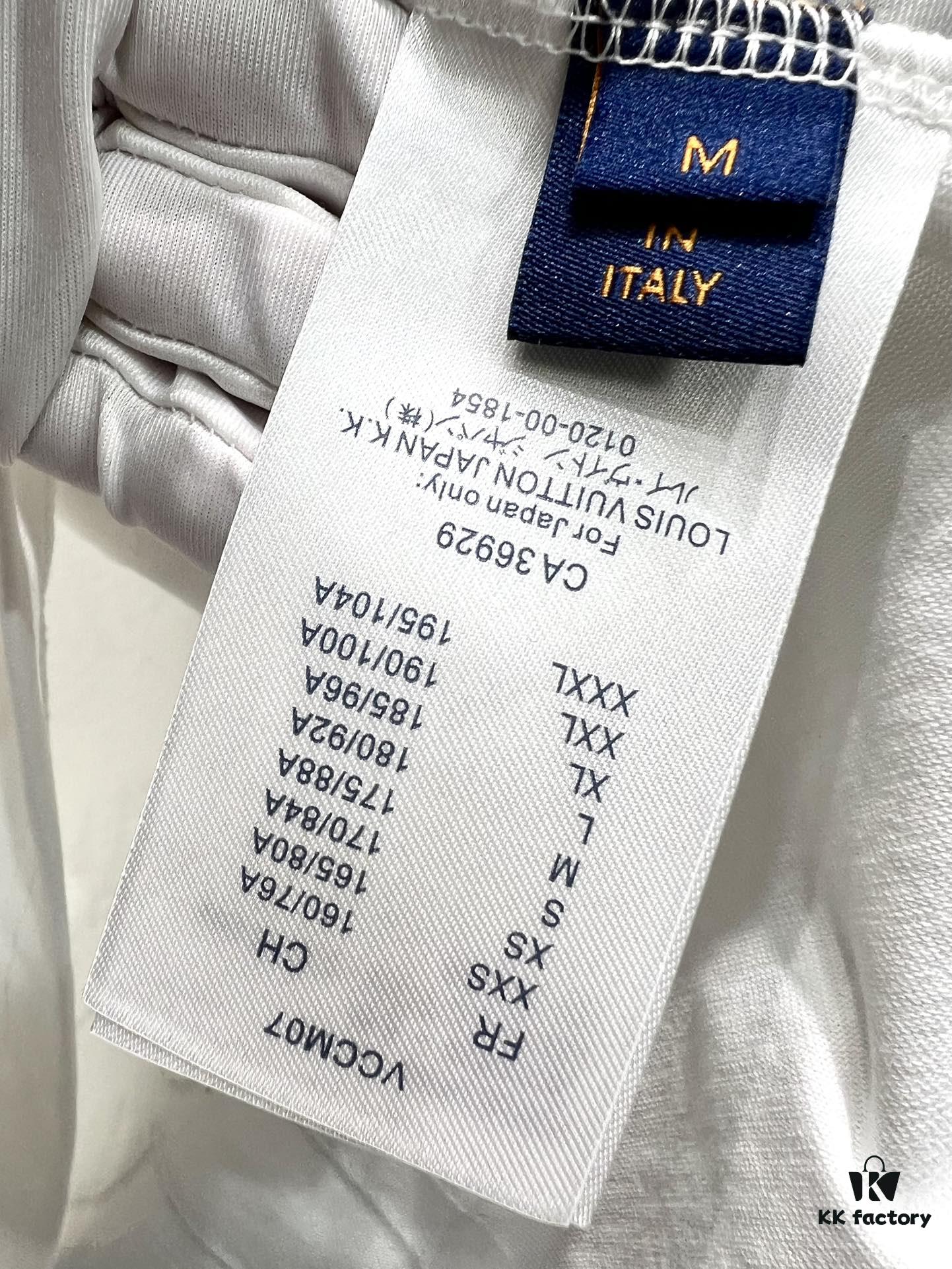 693113f6908475d562cd8ff8 Louis Vuitton Monogram Embroidered Jacquard Cut-out T-Shirt