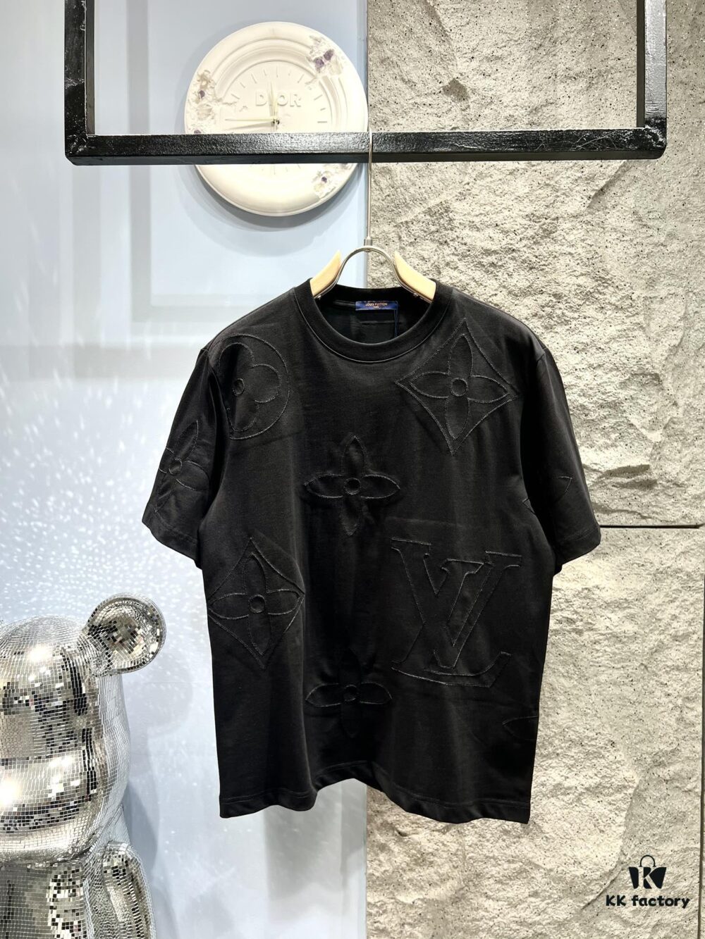 69311407908475d562cd8ffc Louis Vuitton Monogram Embroidered Jacquard Cotton Oversized T-Shirt