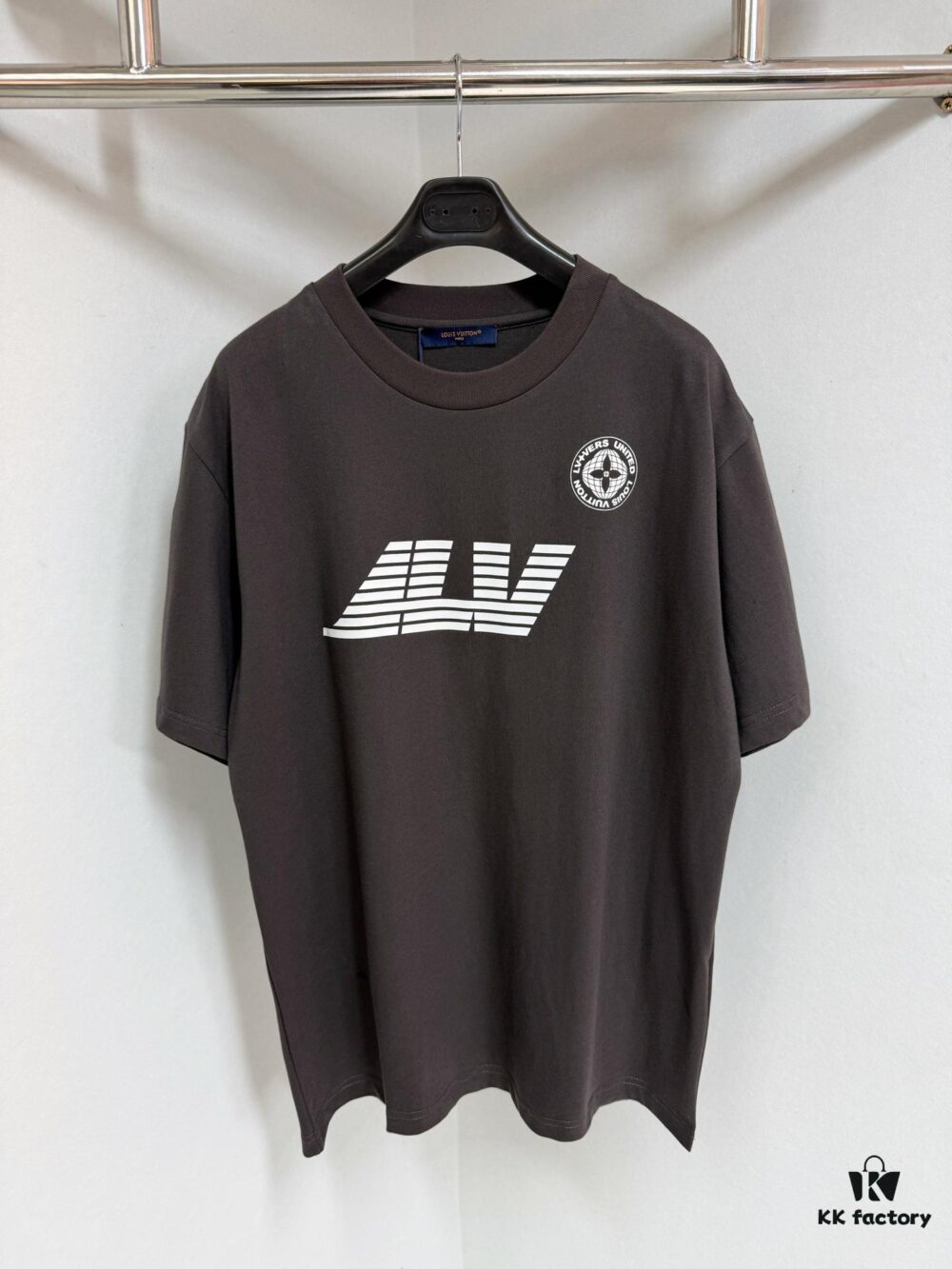 6931145d908475d562cd900d Compass Crew Neck Short Sleeve T-Shirt, 100% Cotton Fabric, Regular Fit, Printed Logo Front and Back, Premium Accessories, 15S Plain Weave High-Quality Cotton 230g, Simple and Relaxed Design