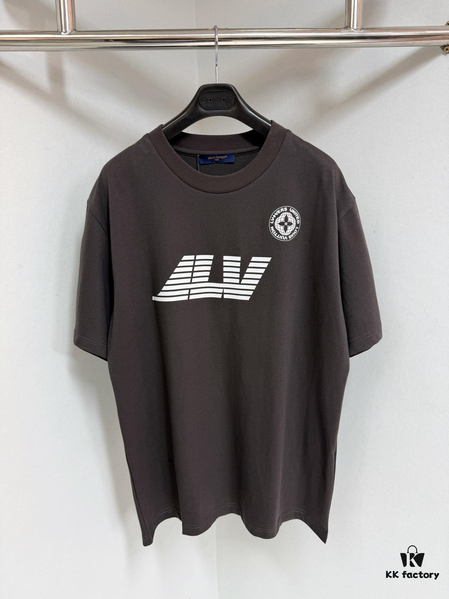 6931145d908475d562cd900d Compass Crew Neck Short Sleeve T-Shirt, 100% Cotton Fabric, Regular Fit, Printed Logo Front and Back, Premium Accessories, 15S Plain Weave High-Quality Cotton 230g, Simple and Relaxed Design
