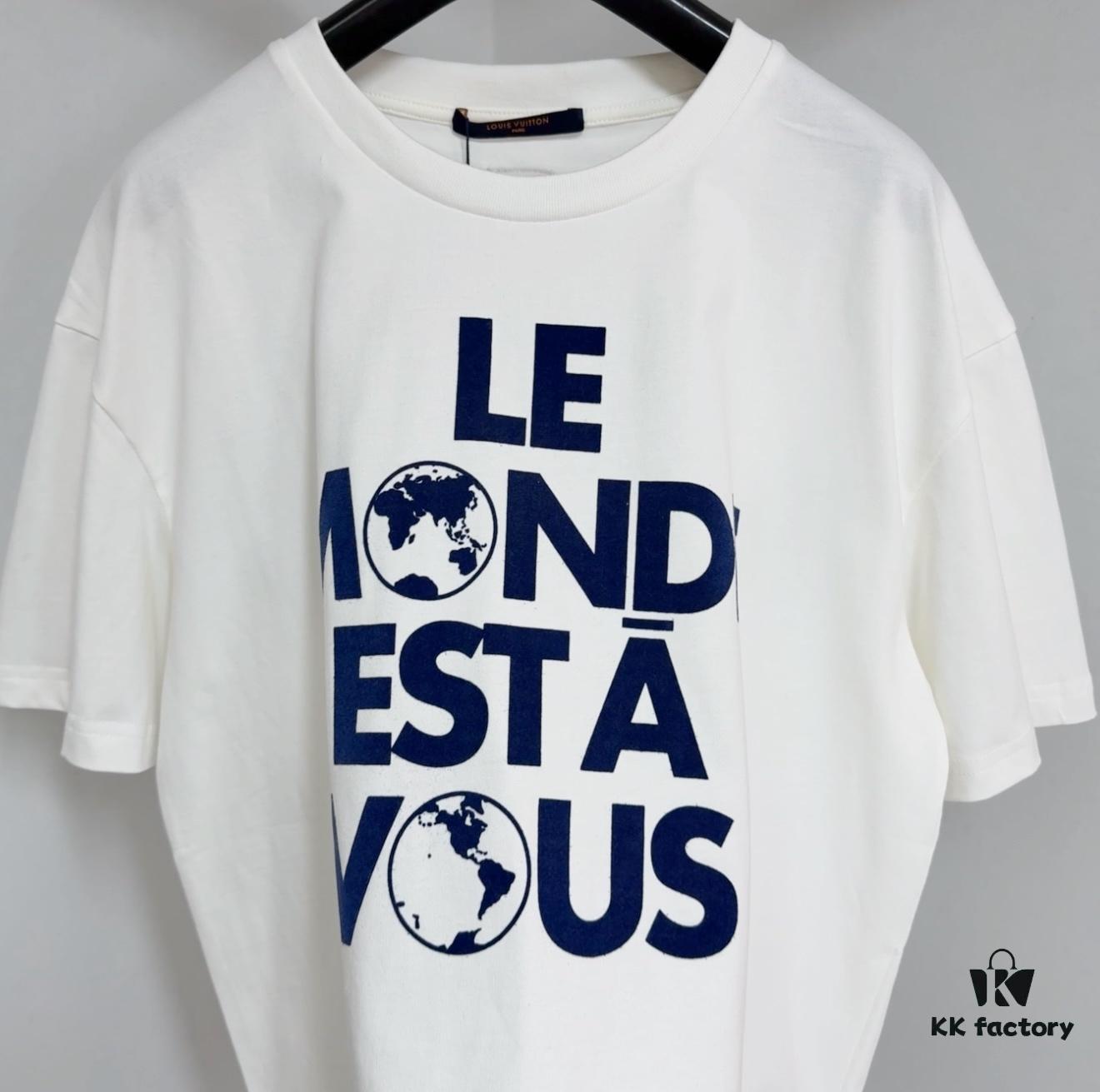 1V 25ss New Cotton T-Shirt Featuring 'Le Monde Est À Vous' on Front