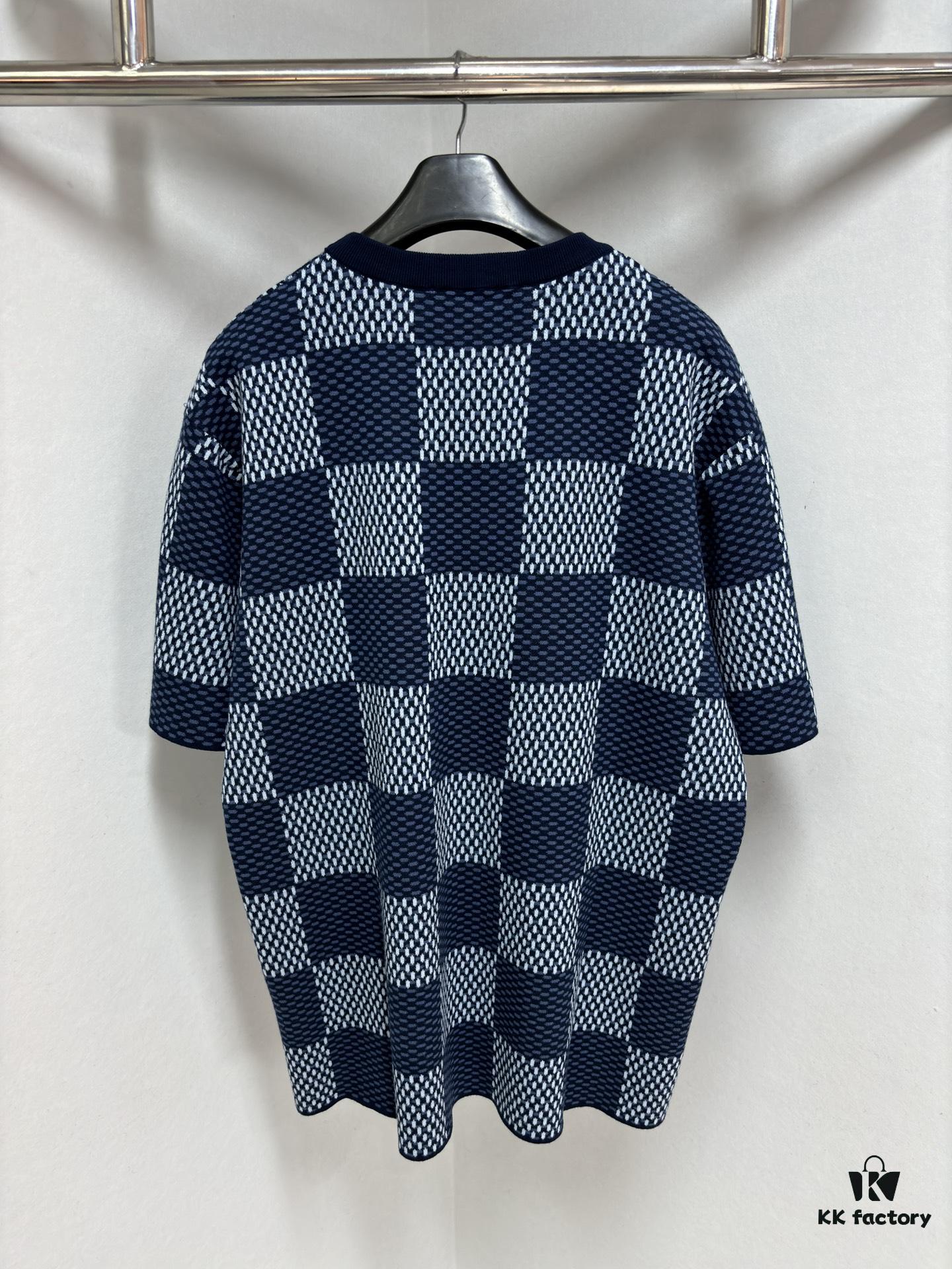 69311543908475d562cd9036 1V 25 New Arrival Cotton Short-Sleeve Round-Neck T-Shirt Featuring Damier Jacquard Pattern and LV Rhinestone Embroidered Patch on Chest for a Refined Touch, Unisex Style