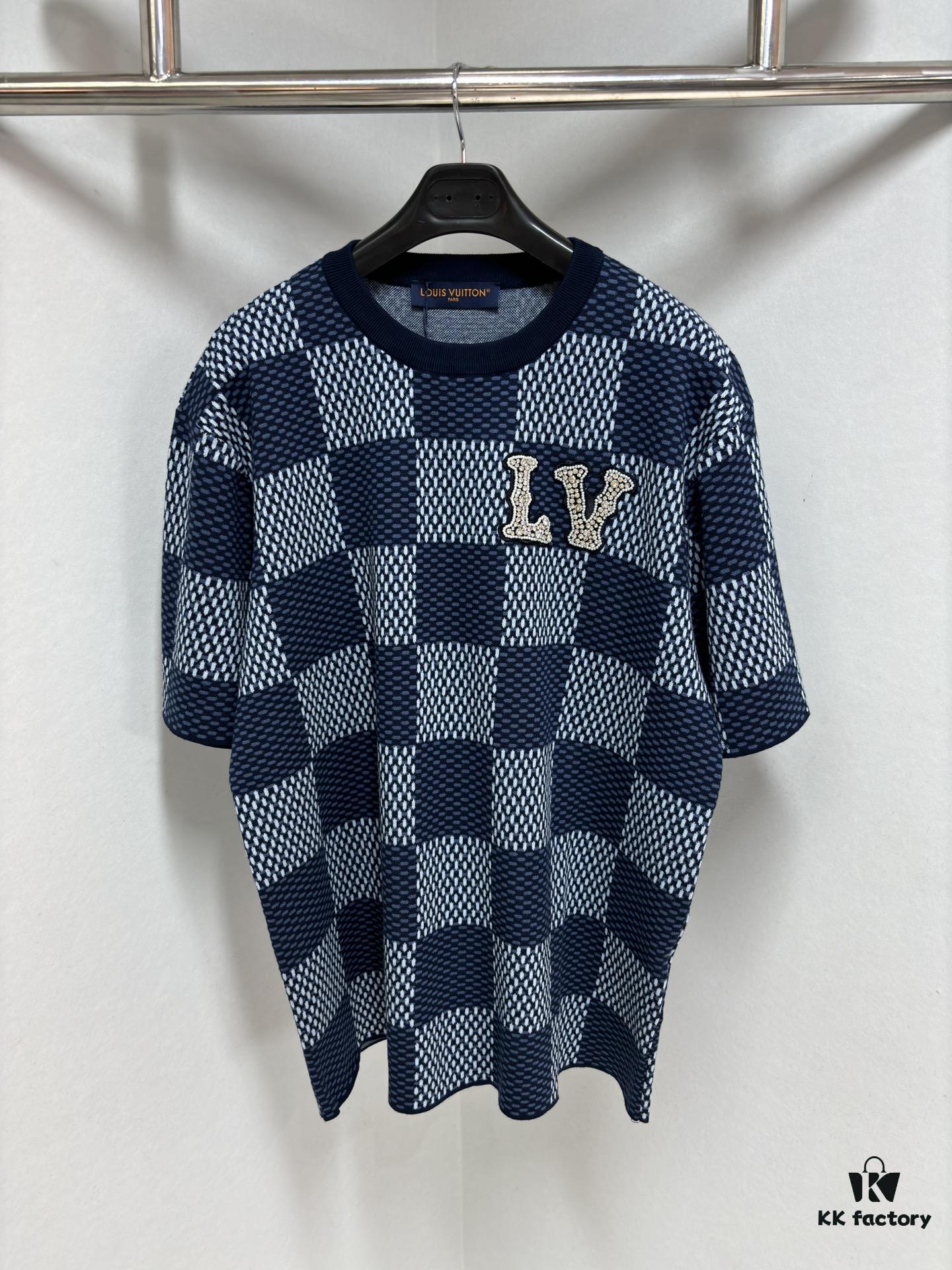 69311544908475d562cd9037 1V 25 New Arrival Cotton Short-Sleeve Round-Neck T-Shirt Featuring Damier Jacquard Pattern and LV Rhinestone Embroidered Patch on Chest for a Refined Touch, Unisex Style
