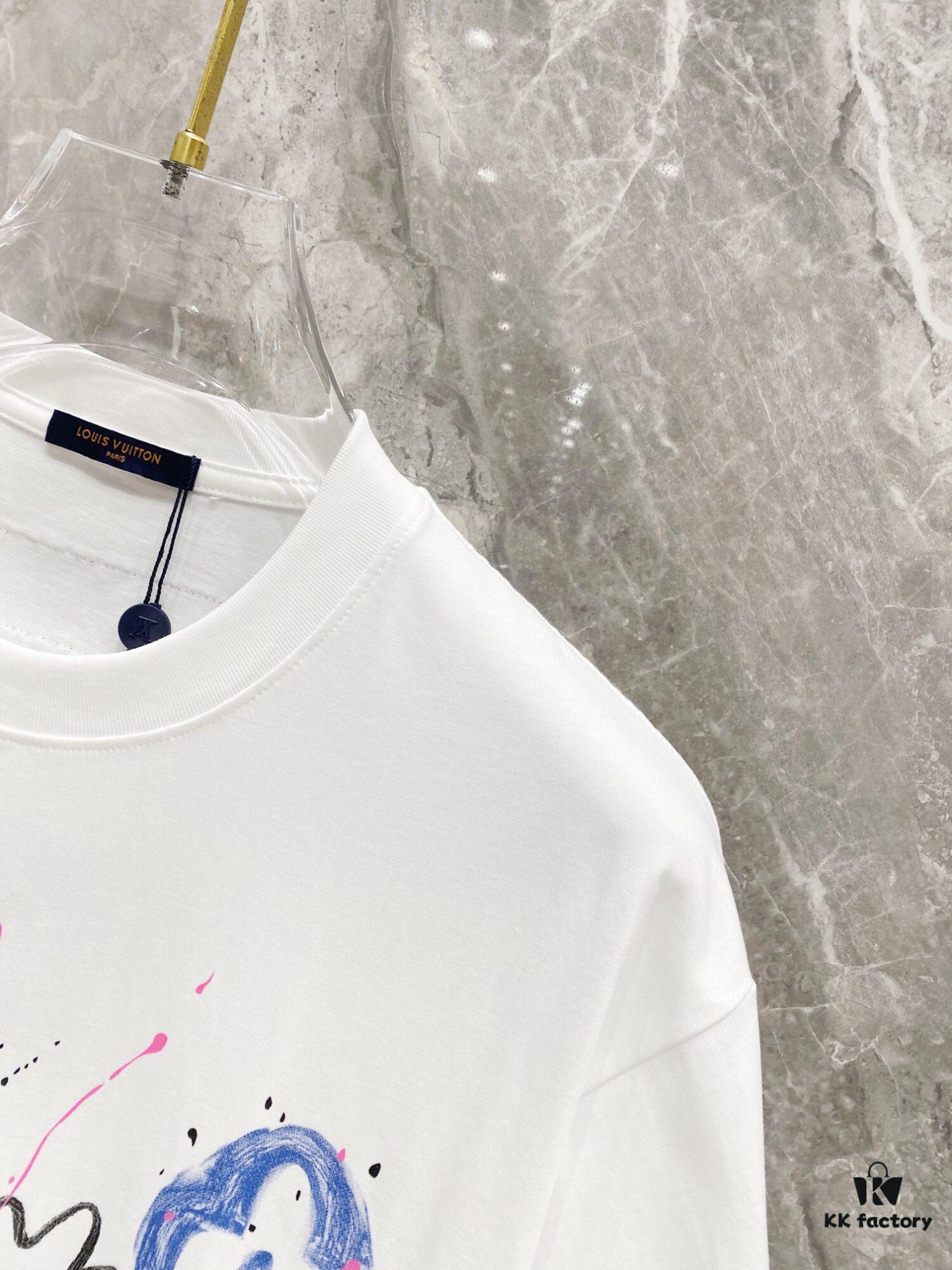 6931162a908475d562cd9075 LV 25SS Spring Collection Latest Classic Hand-Drawn Logo Heavyweight T-Shirt! High-End Quality Original Counter Round Neck, Top-Tier Craftsmanship with Imported Premium Custom Silk Yarn, Exceptional Feel and Design