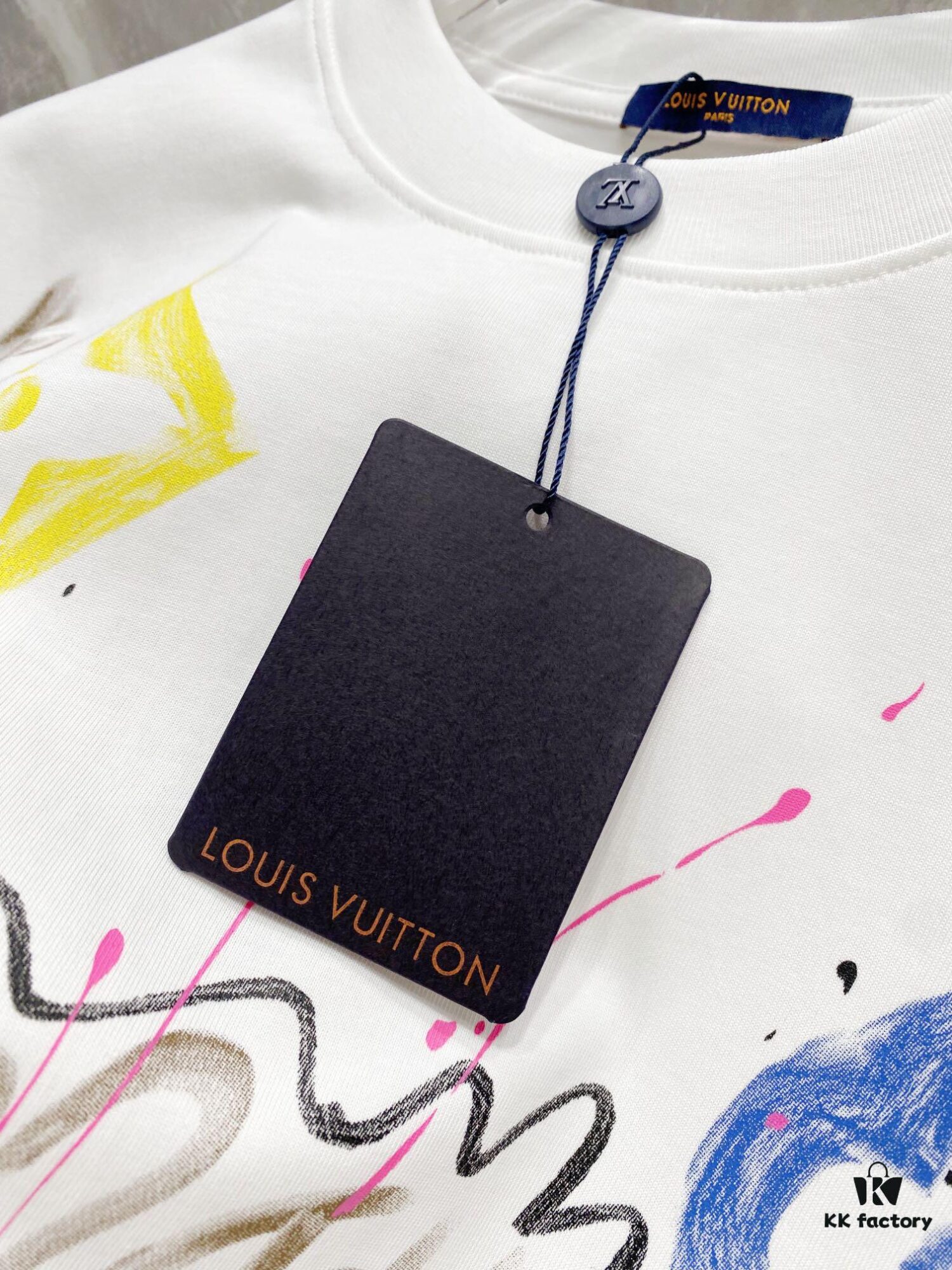 69311635908475d562cd9078 LV 25SS Spring Collection Latest Classic Hand-Drawn Logo Heavyweight T-Shirt! High-End Quality Original Counter Round Neck, Top-Tier Craftsmanship with Imported Premium Custom Silk Yarn, Exceptional Feel and Design