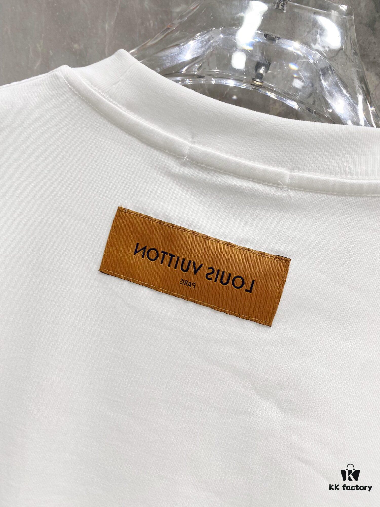 69311640908475d562cd907b LV 25SS Spring Collection Latest Classic Hand-Drawn Logo Heavyweight T-Shirt! High-End Quality Original Counter Round Neck, Top-Tier Craftsmanship with Imported Premium Custom Silk Yarn, Exceptional Feel and Design