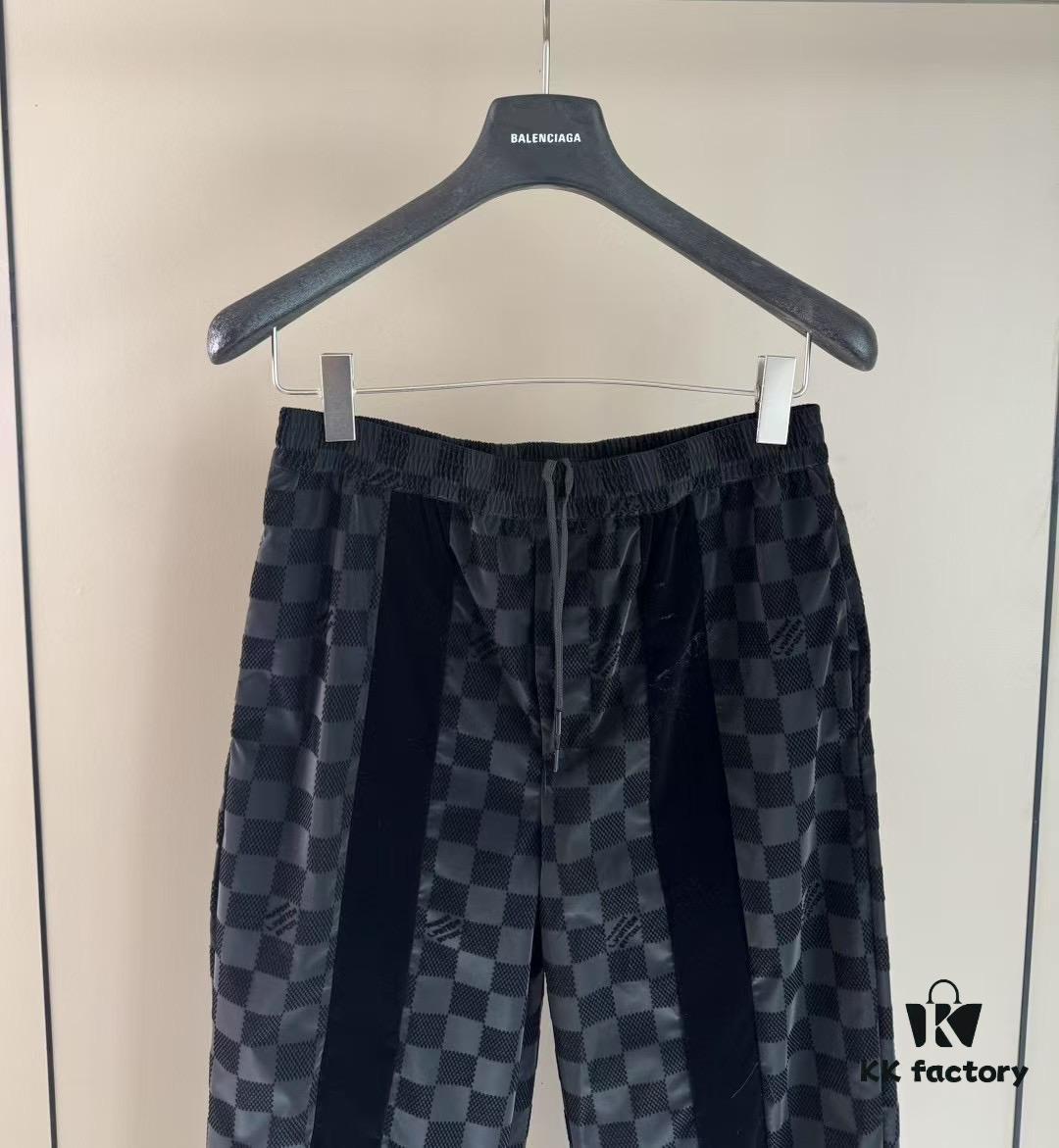 693117c0908475d562cd90c6 1V 2025SS Early Spring New Arrival, Pharrell's 1V Universe, Velvet Monogram Checkerboard Pattern