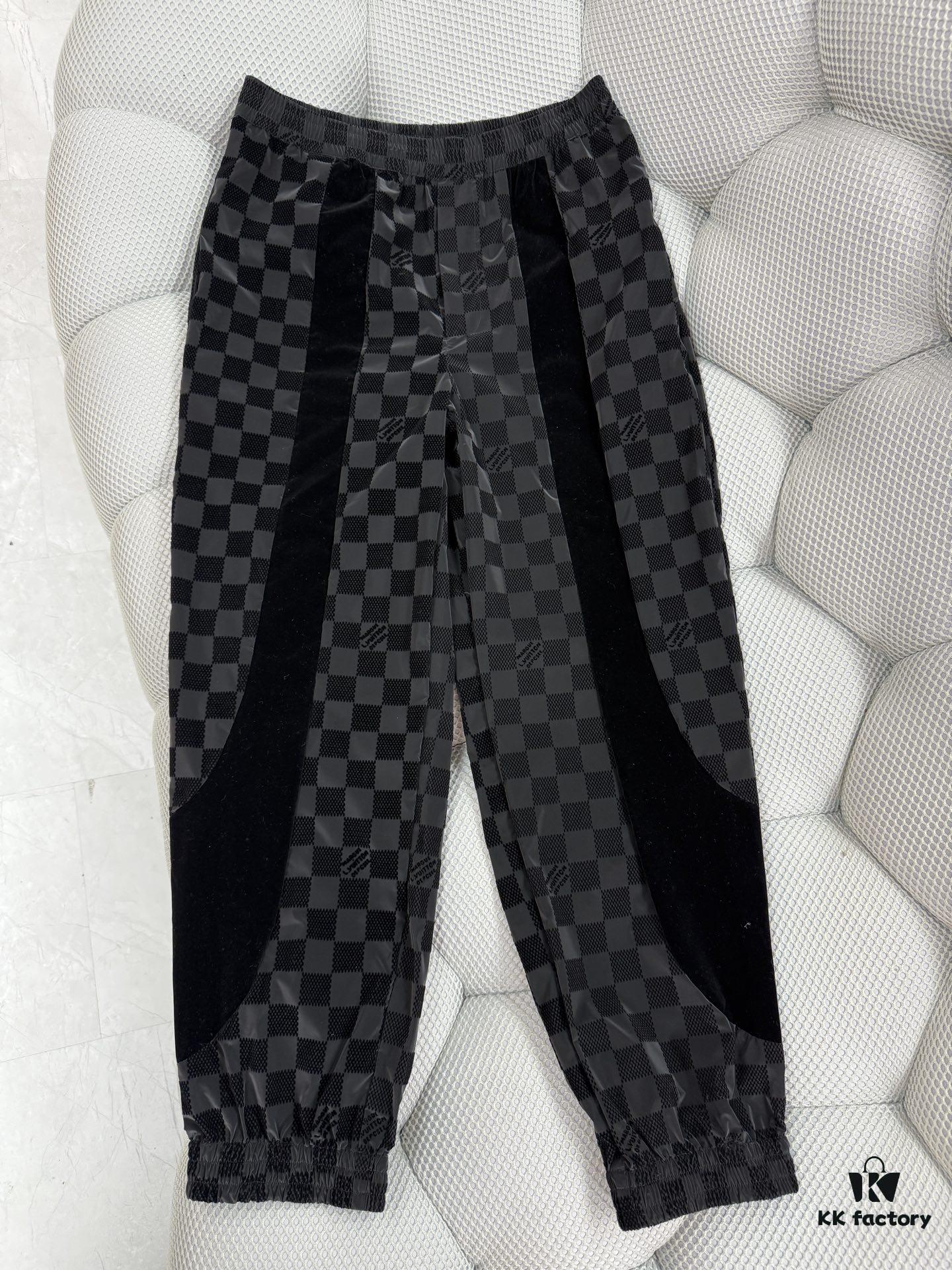 693117e6908475d562cd90cf 1V 25ss New Arrival Track Pants Crafted from Lustrous Technical Fabric, Showcasing the 2025 Spring-Summer Runway Trend. Flocked Matte Damier Pattern Features the Marque L.Vuitton Déposée Logo, with Velvet Trims Adding Textural Depth, Perfectly Paired with Matching Top for a Sharp, Cohesive Look