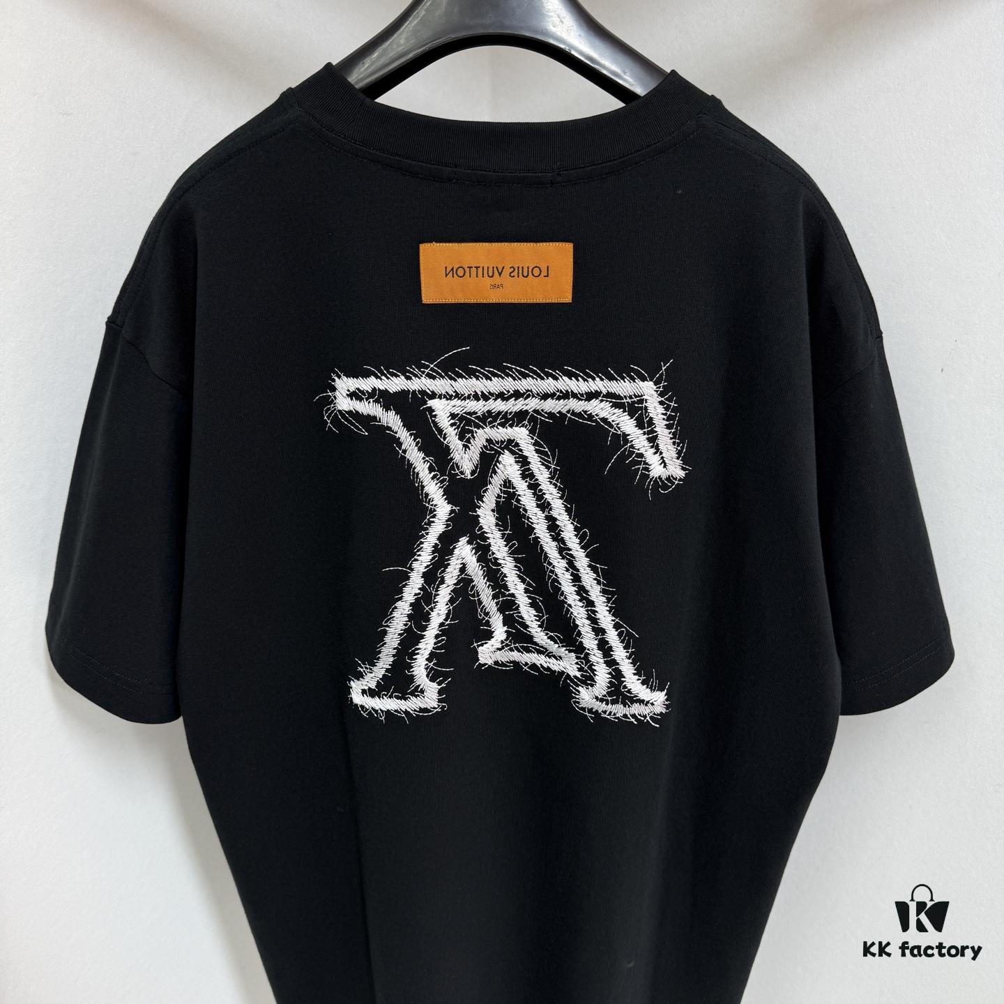 6931185d908475d562cd90f5 1V 25 Heavy Embroidery T-Shirt, A True Favorite, 100% Cotton 300g Double Yarn Fabric, Imported Machine Sanskrit Letter Embroidery, Laser Cut Edge, Exquisite Craftsmanship and Soft Texture