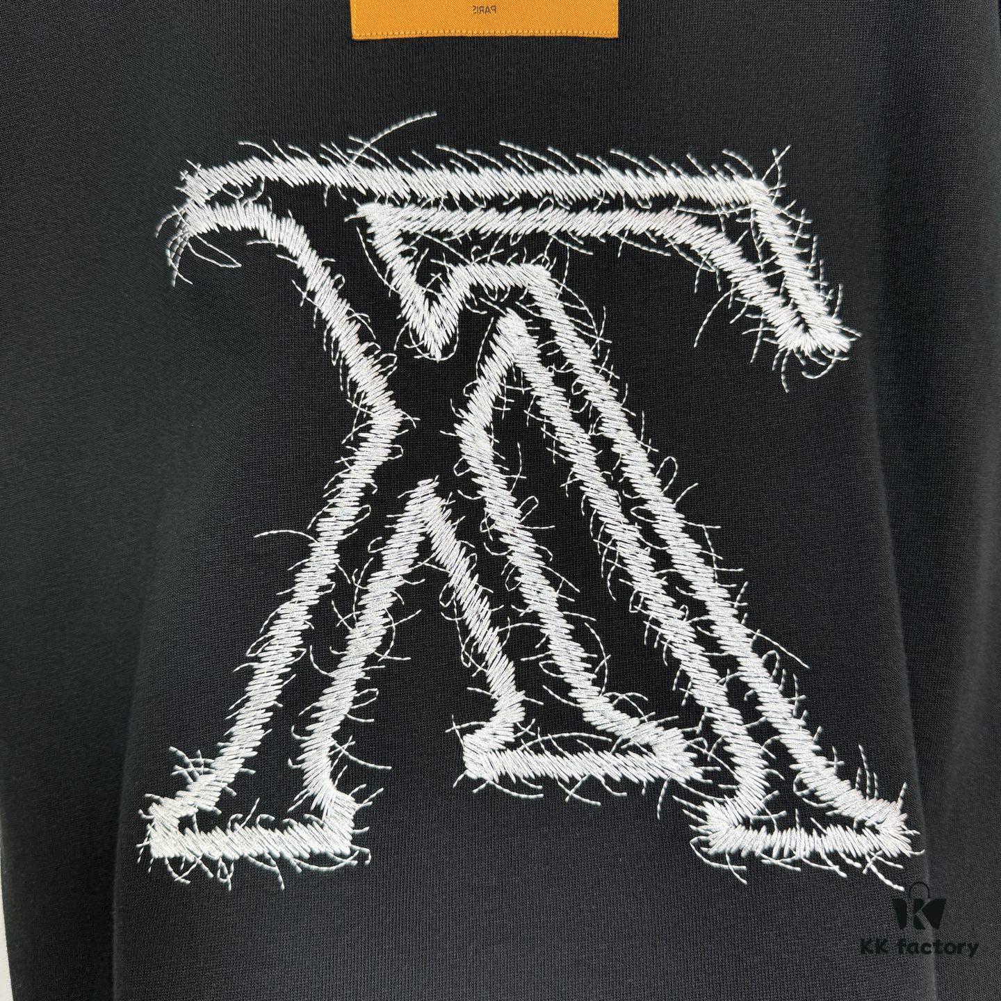 69311867908475d562cd90f8 1V 25 Heavy Embroidery T-Shirt, A True Favorite, 100% Cotton 300g Double Yarn Fabric, Imported Machine Sanskrit Letter Embroidery, Laser Cut Edge, Exquisite Craftsmanship and Soft Texture