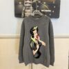 GUCCI x Snow White Collaborative Cartoon Pattern Knit Sweater with Round Neck, Embroidered Back Design, Hand-beaded Craftsmanship
