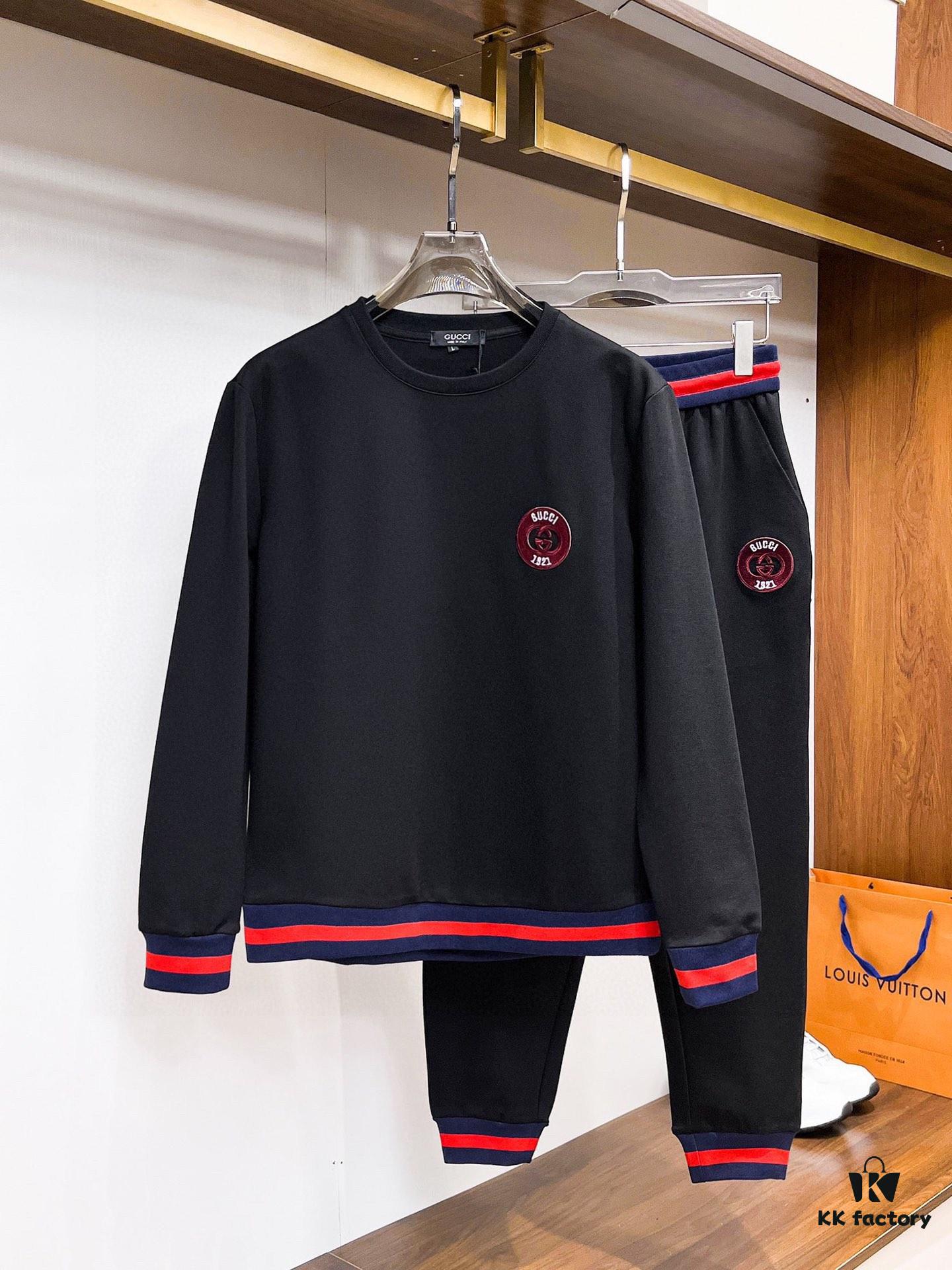 69311aea908475d562cd91a3 GUCCI Original 2025 New Arrival Hoodie Set, Premium Italian Cotton, Natural Comfort and Elegant Design
