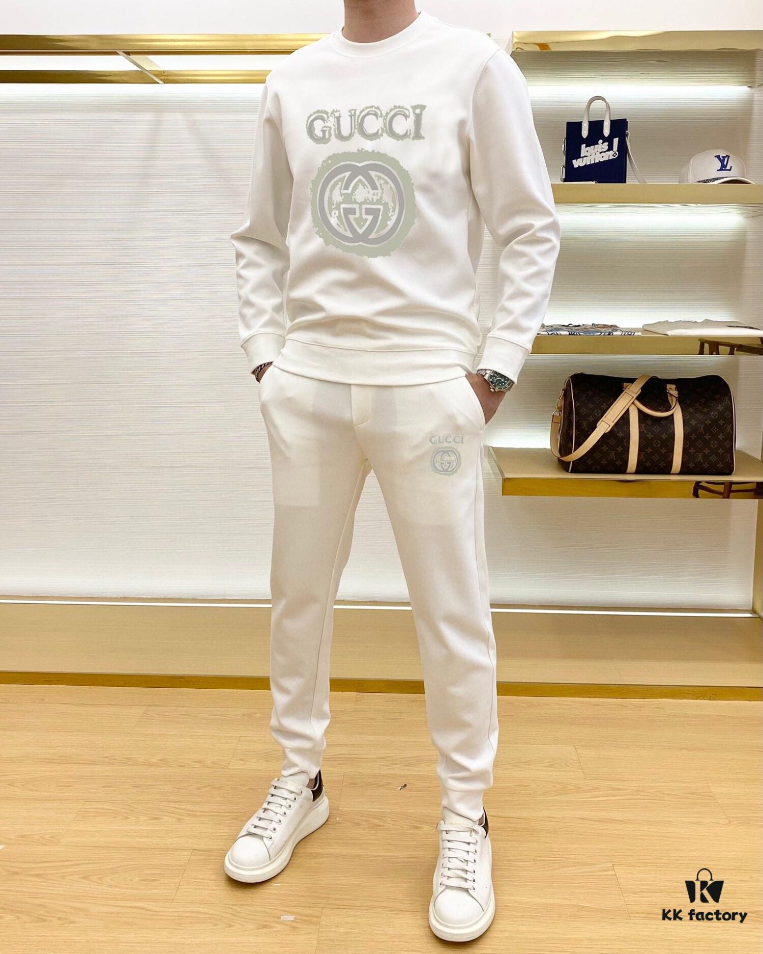 69311b0c908475d562cd91ae GUCCI (Blessing for the Plus-Size) New 2025 Best-Selling Hoodie Set – Authentic Original Version, Premium Natural Roman Cotton, Elegant and Comfortable Unisex Design
