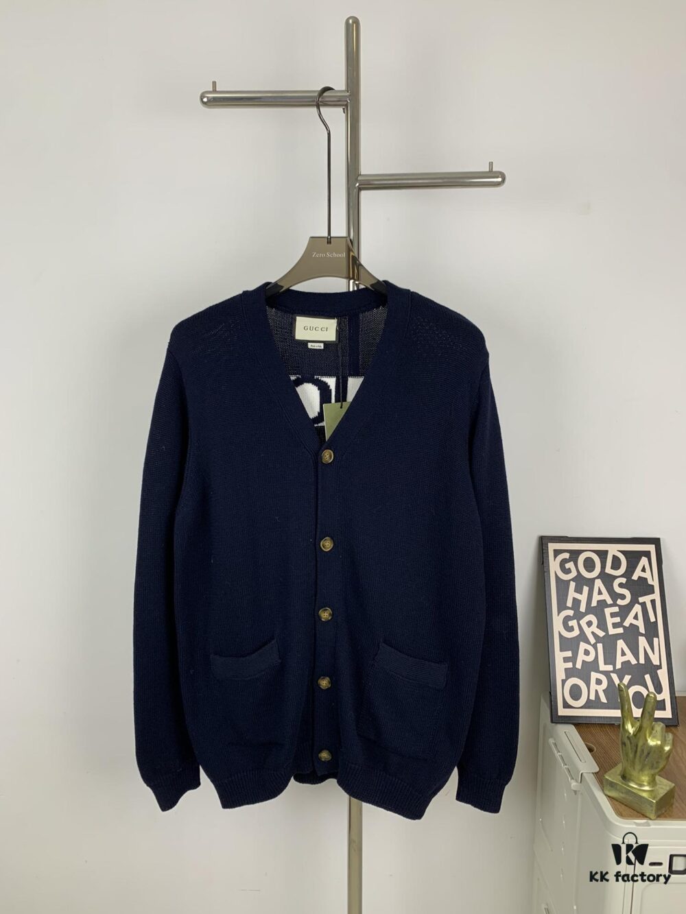 69311bc7908475d562cd91ec New Gucci Jacquard Knit V-Neck Cardigan Unisex College Style