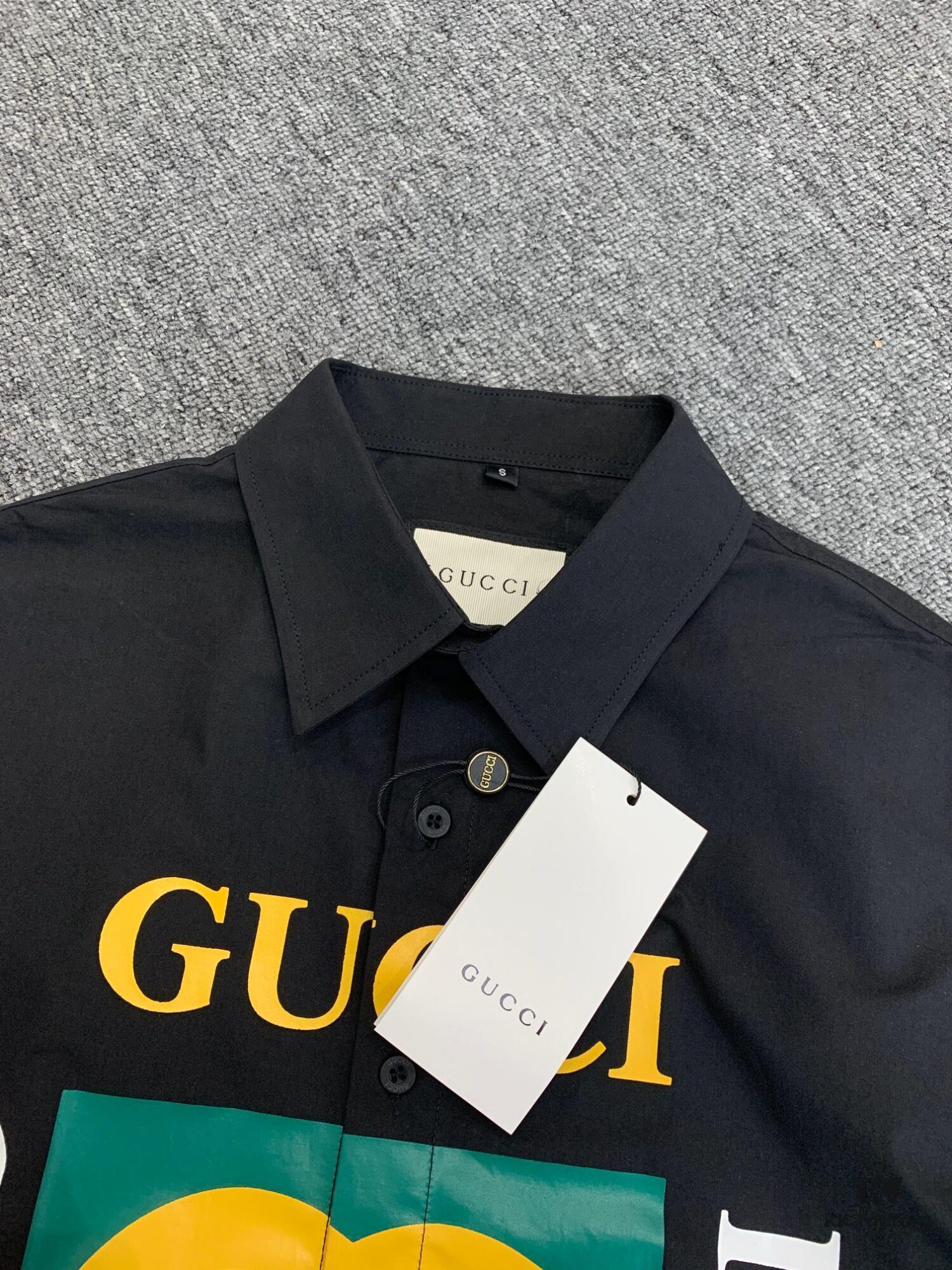 69311c15908475d562cd9201 New Gucci Red-Green Double Ring Print Checked Oversized Logo Button Shirt