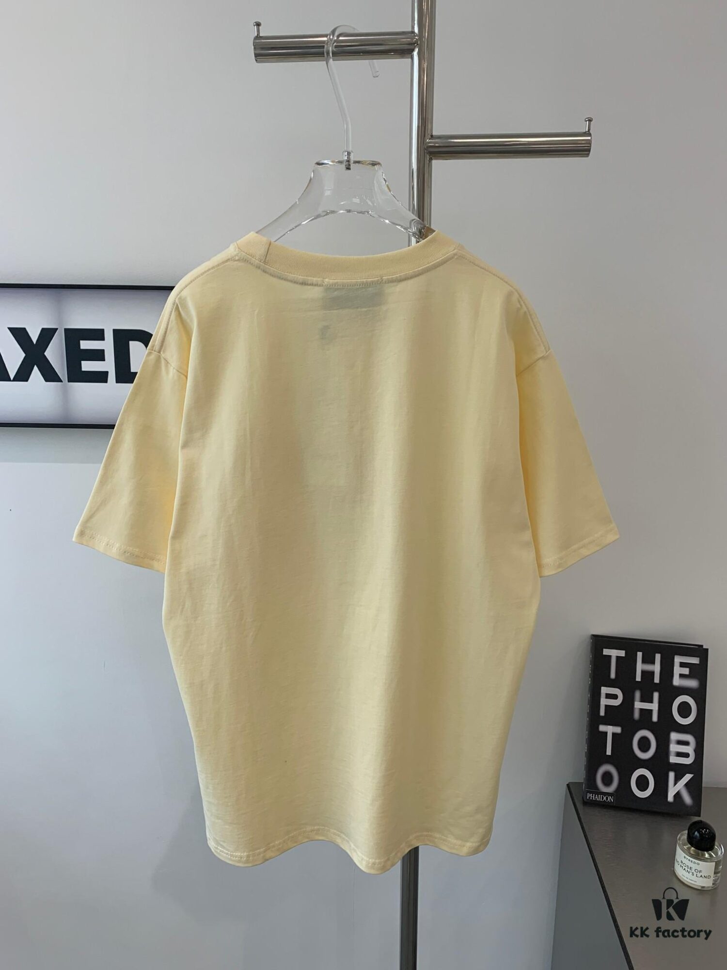 69311c75908475d562cd921c New GUCCI 2024 Leopard Print Letter Short Sleeve T-Shirt in Beige, Paw Design, Unisex Couples Style
