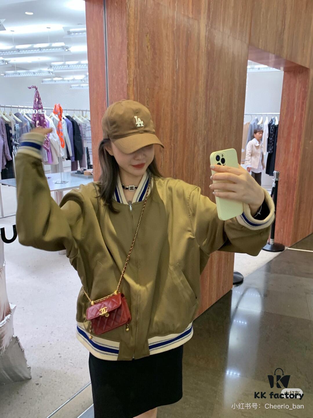 69311dca908475d562cd927f GUCCI Fall New Arrival Reversible Baseball Jacket Unisex Pilot Coat