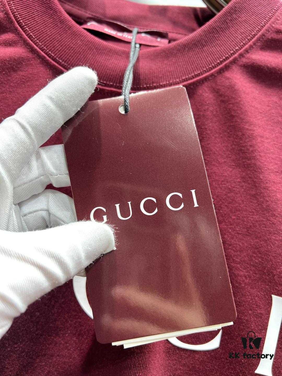 69311f2d908475d562cd92c6 Gucci Printed Logo Short-Sleeve T-Shirt
