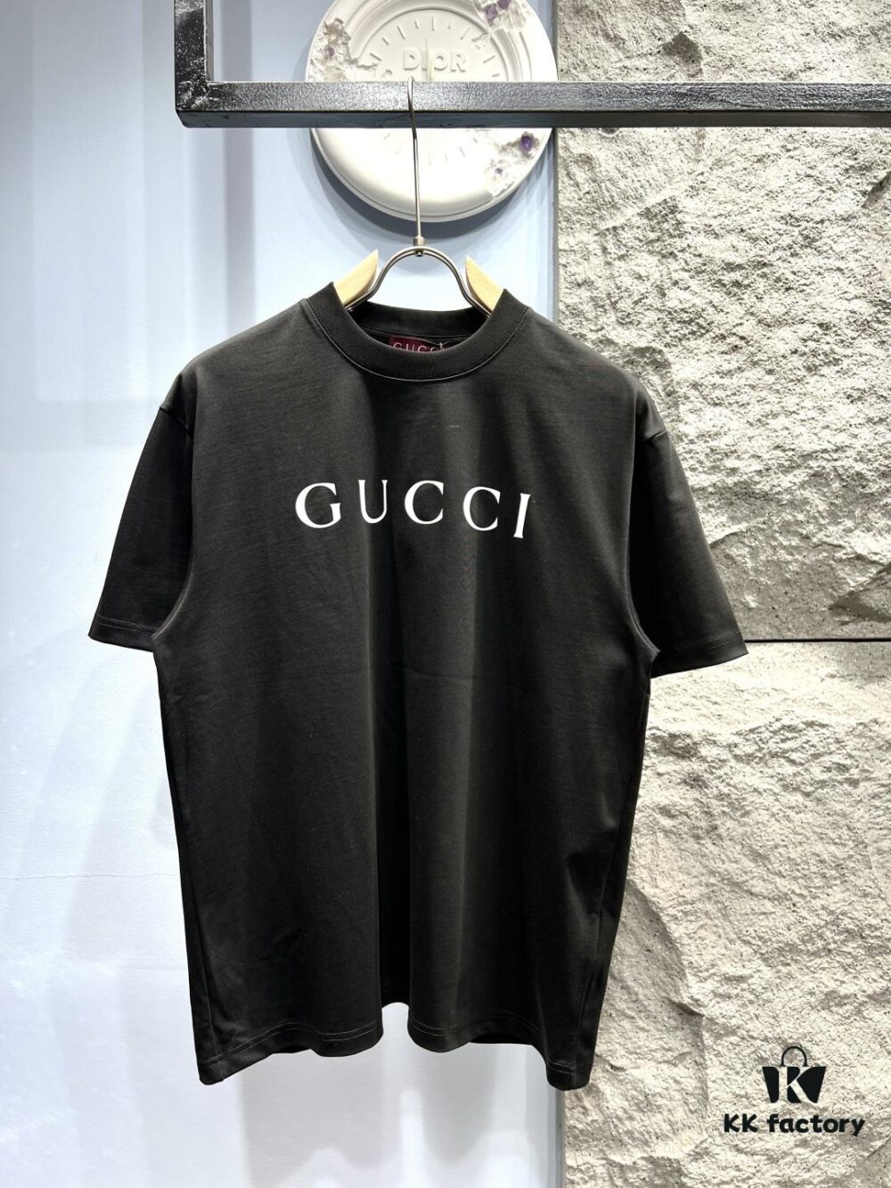 69311f3a908475d562cd92c9 Gucci*Gucci Printed Logo Short Sleeve T-Shirt