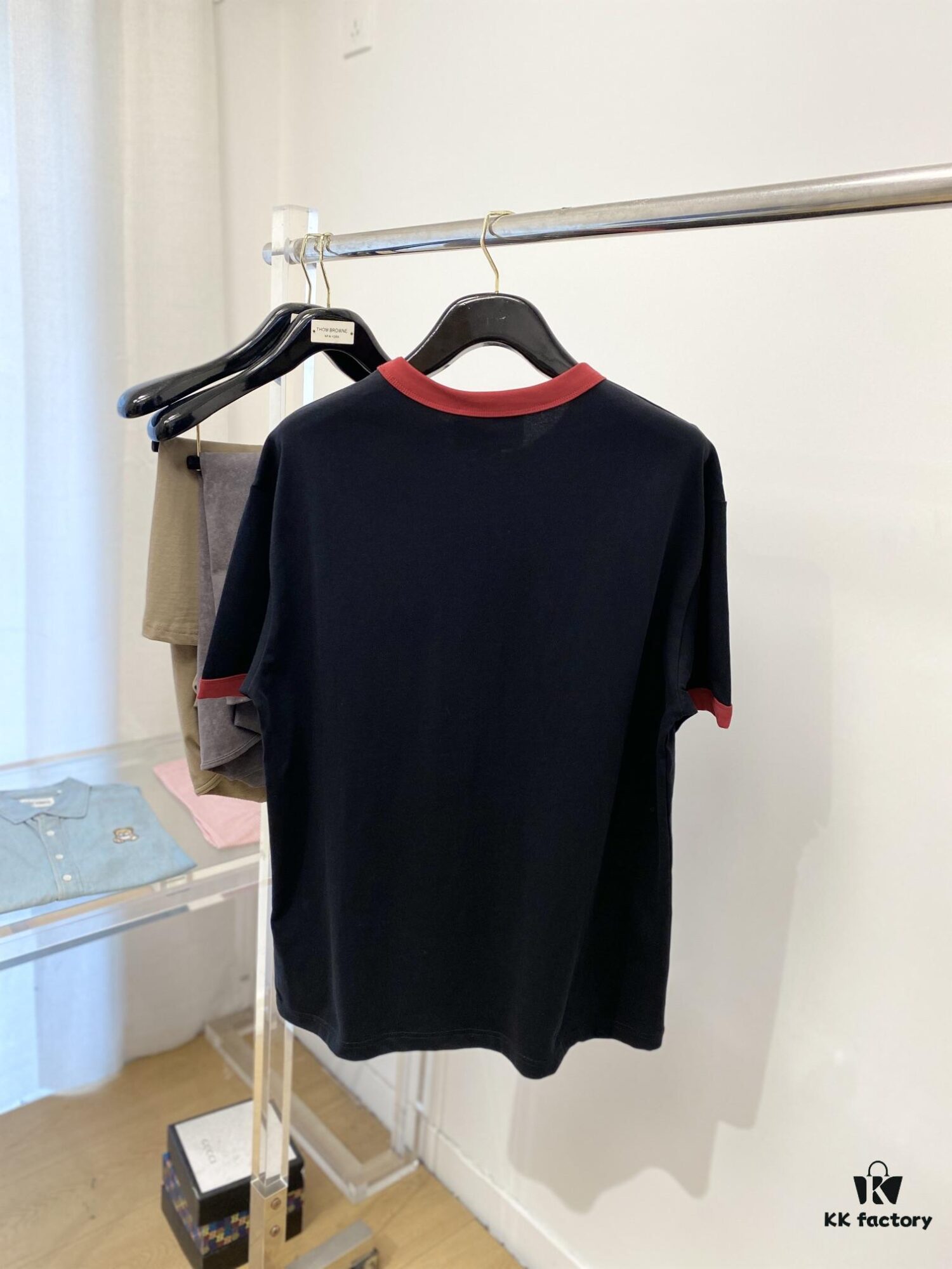 69311ff1908475d562cd92fe Gucci, 2025 Latest Short-Sleeve T-Shirt, Stylish and Handsome with Exquisite Embroidered Logo on Chest, Simple and Versatile Design