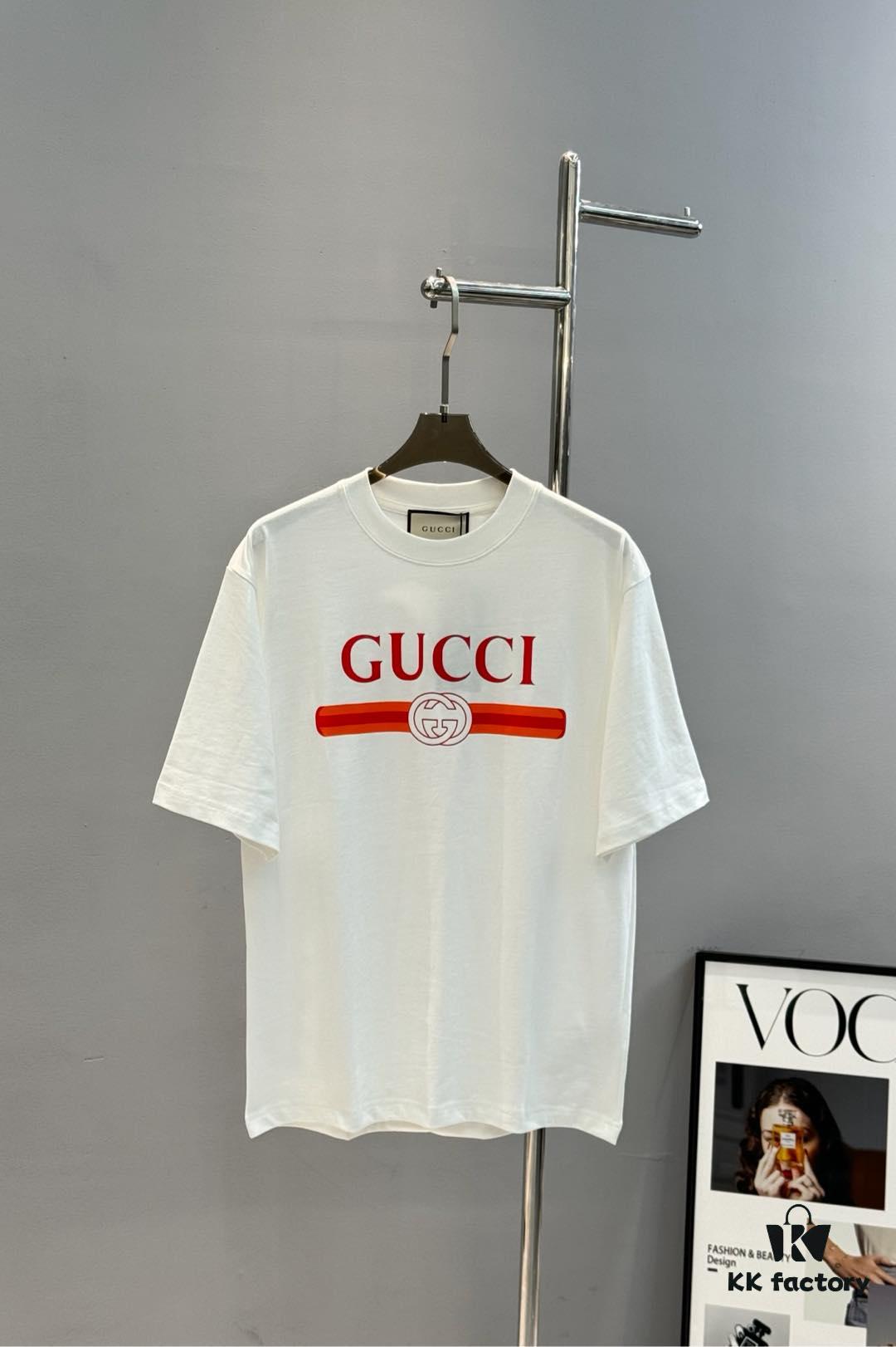 Gucci Unisex Ancora Red Logo Round Neck T-Shirt