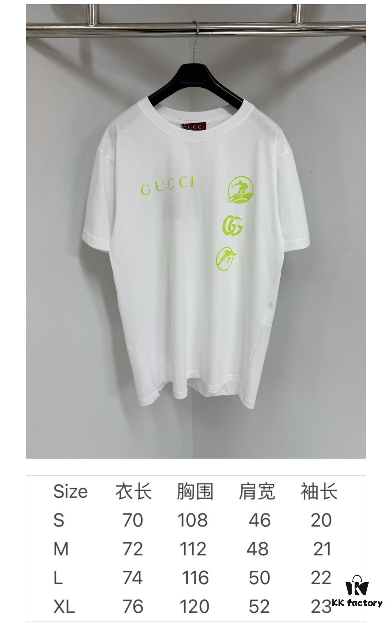 6931236d908475d562cd9409 GUCCI 25SS Surfer New Pattern Letter Logo Print Round Neck T-Shirt, Spring/Summer 2025 Side Double G Design
