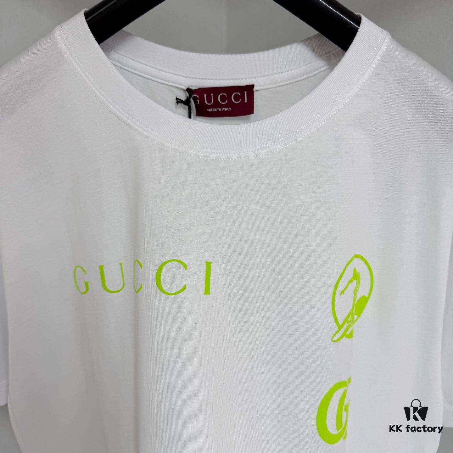 69312380908475d562cd940d GUCCI 25SS Surfer New Pattern Letter Logo Print Round Neck T-Shirt, Spring/Summer 2025 Side Double G Design