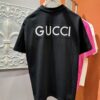 69312395908475d562cd9412 Gucci 2025 Spring/Summer New Short Sleeve T-Shirt! Runway Pattern Fashion Casual Tee with Signature Logo Design! Premium 100% Cotton Fabric, Soft and Skin-Friendly Texture, Exceptional Comfort and Breathability – A Must-Have in Real Life! Gender-Neutral Unisex Style for Couples, Redefining Modern Fashion Elegance! Distinct from Market Versions, Complete with Three Authentic Labels, Unisex Design. High-End Collection!