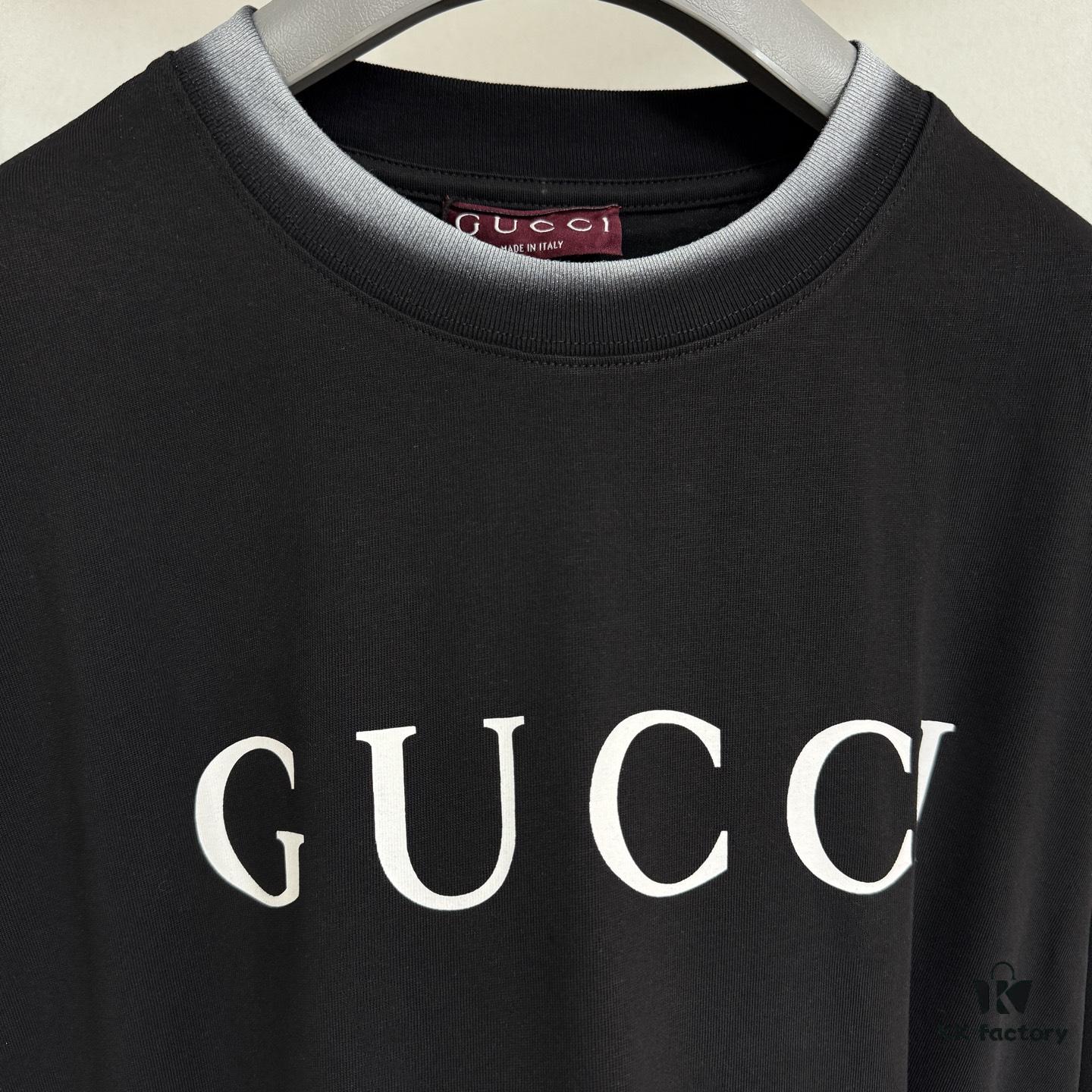 693124ad908475d562cd9453 GUCCI 25SS Gucci Printed Cotton Knit T-Shirt Short Sleeve with Classic Letter Logo, Spray-Painted Detail on Collar and Sleeves