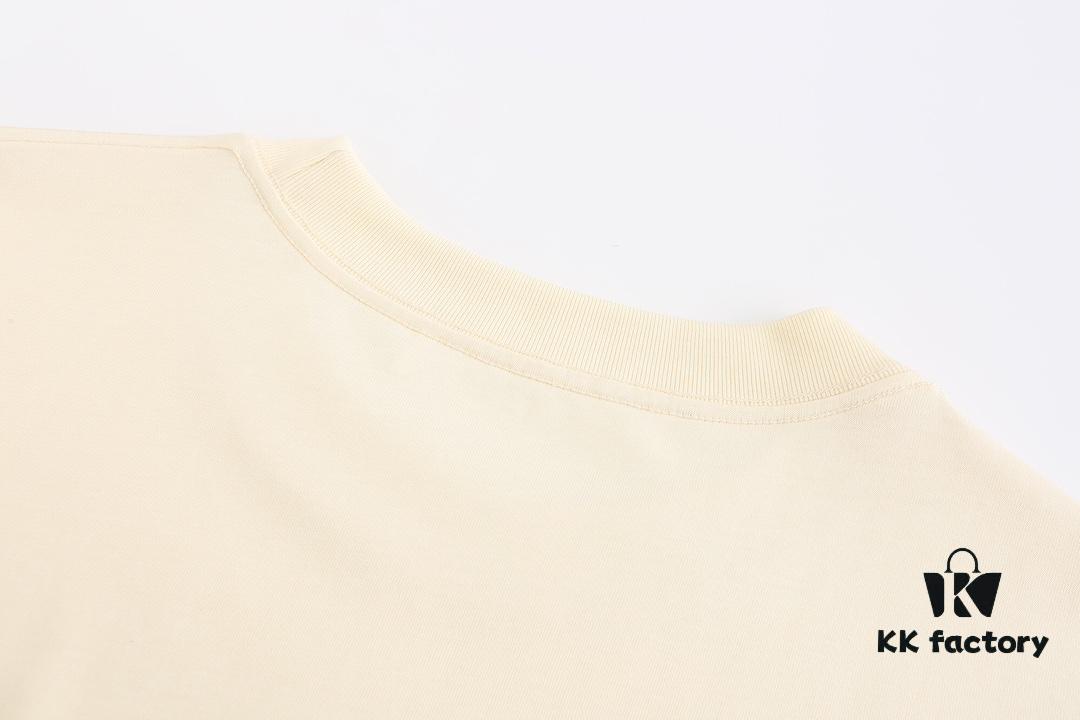 693127c7908475d562cd9546 GUCCI 2025 Fall Spring/Summer Collection Pink Snake 🐍 Short Sleeve T-Shirt Premium Quality, Distinctive from Regular Prints, Made of Custom-Woven 270G 32-Count Double-Yarn Pure Cotton Fabric, Loose Fit Unisex Design