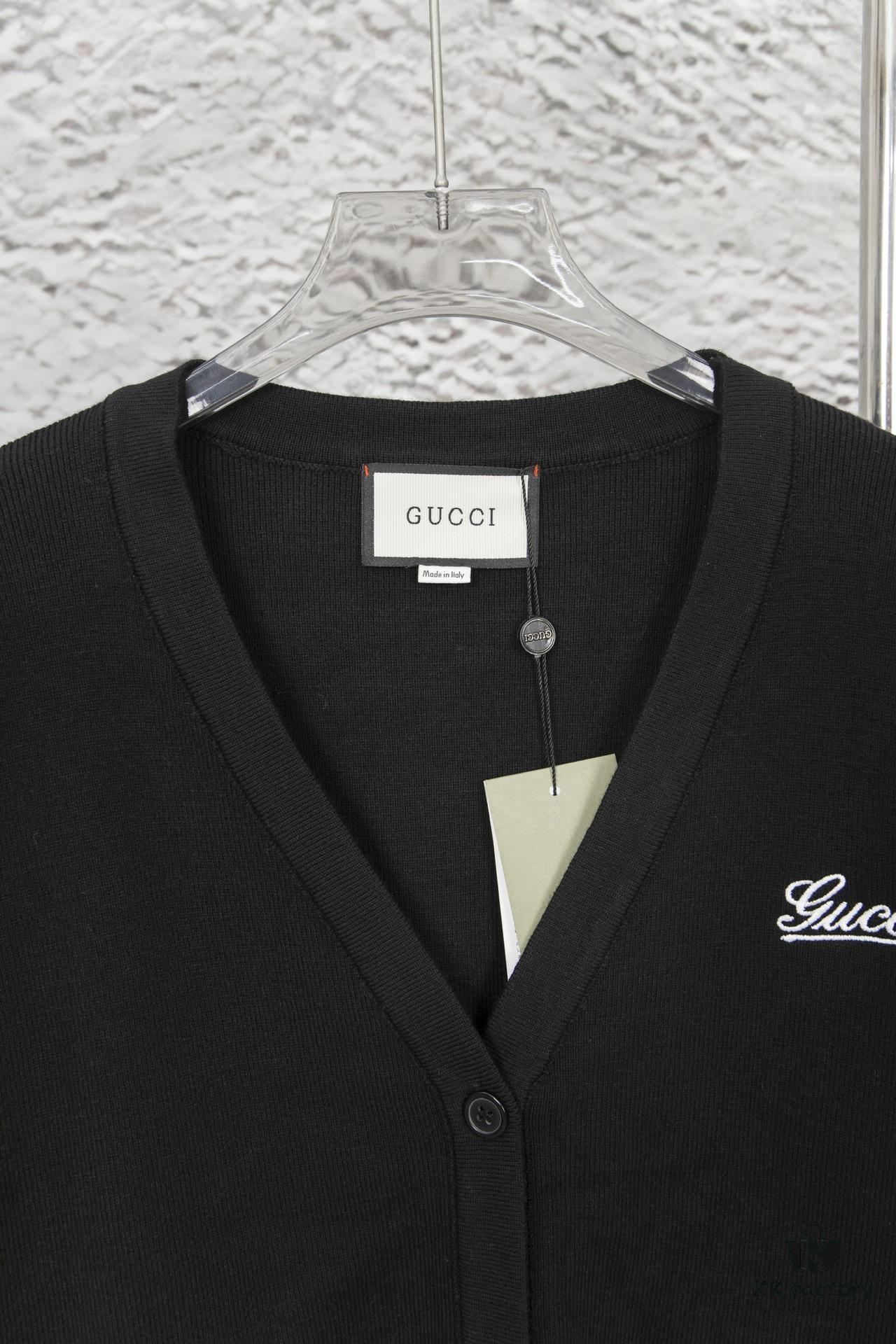 69312aa2908475d562cd95f8 24 Autumn Bestselling GUCCI Black Ribbed Knit Button-Up Cardigan, Unisex High-End Wool Blend, Premium Quality, Smooth and Soft Fabric, Perfect Fit, Fashionable and Stylish Design