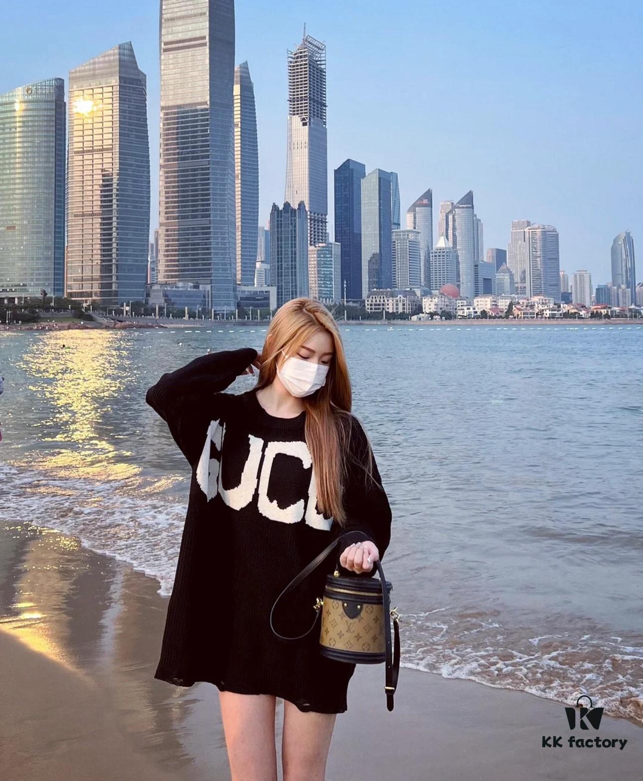 69312acc908475d562cd9603 GUCCI X BALENCIAGA Collaboration Aria Series Hip-Hop Graffiti Style Winter 2022 New Arrival