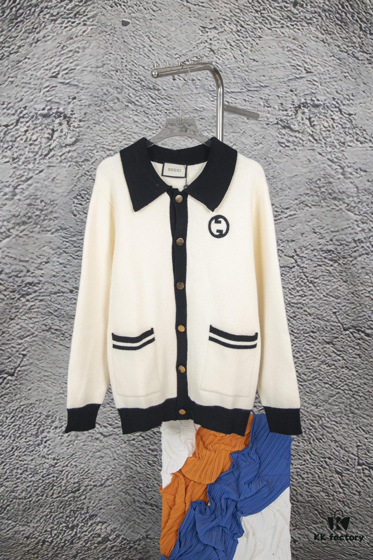 69312cfd908475d562cd96aa GUCCI Color-Block Button Knit Coat Made of High-End Wool Material