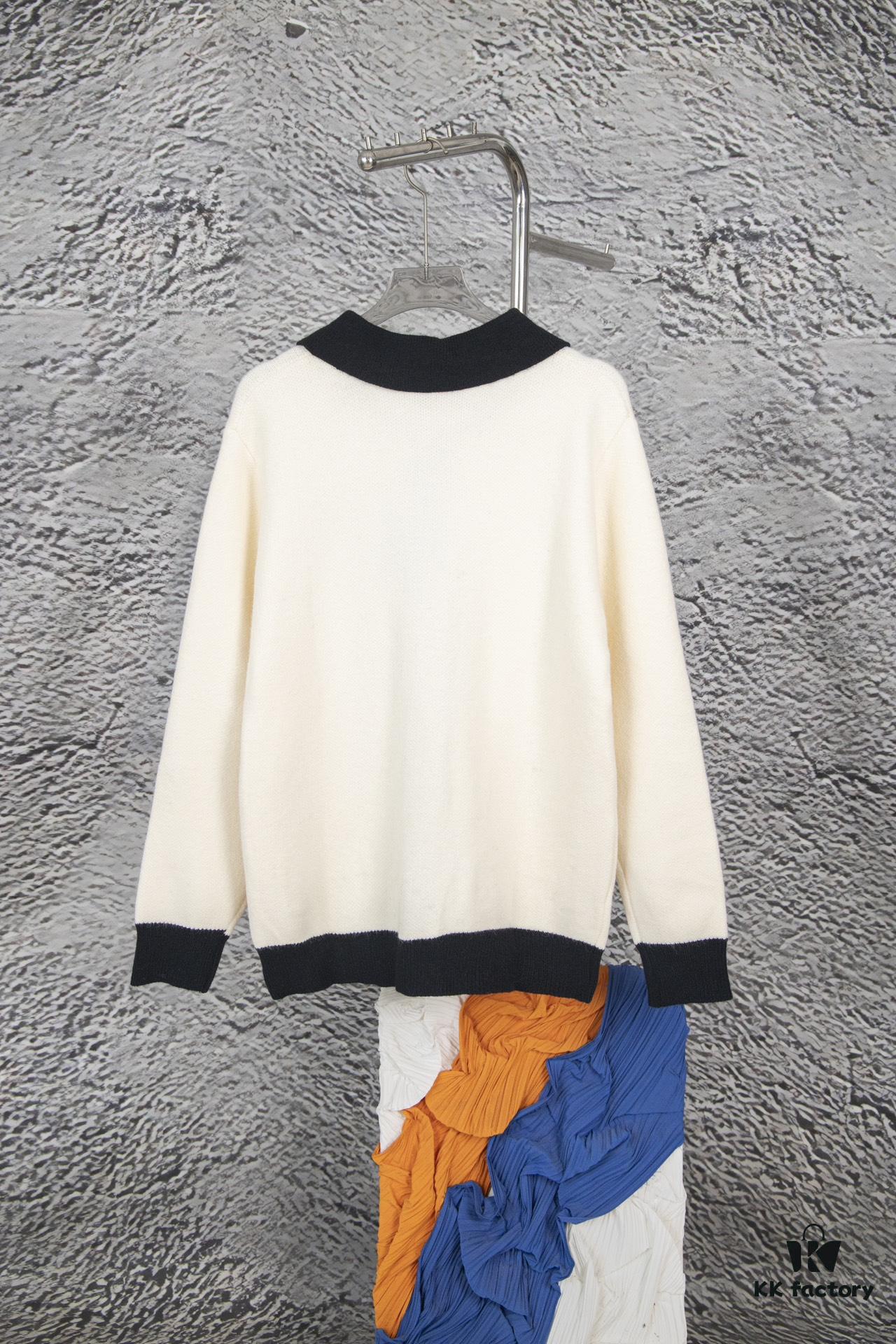 69312cff908475d562cd96ab GUCCI Color-Block Button Knit Coat Made of High-End Wool Material