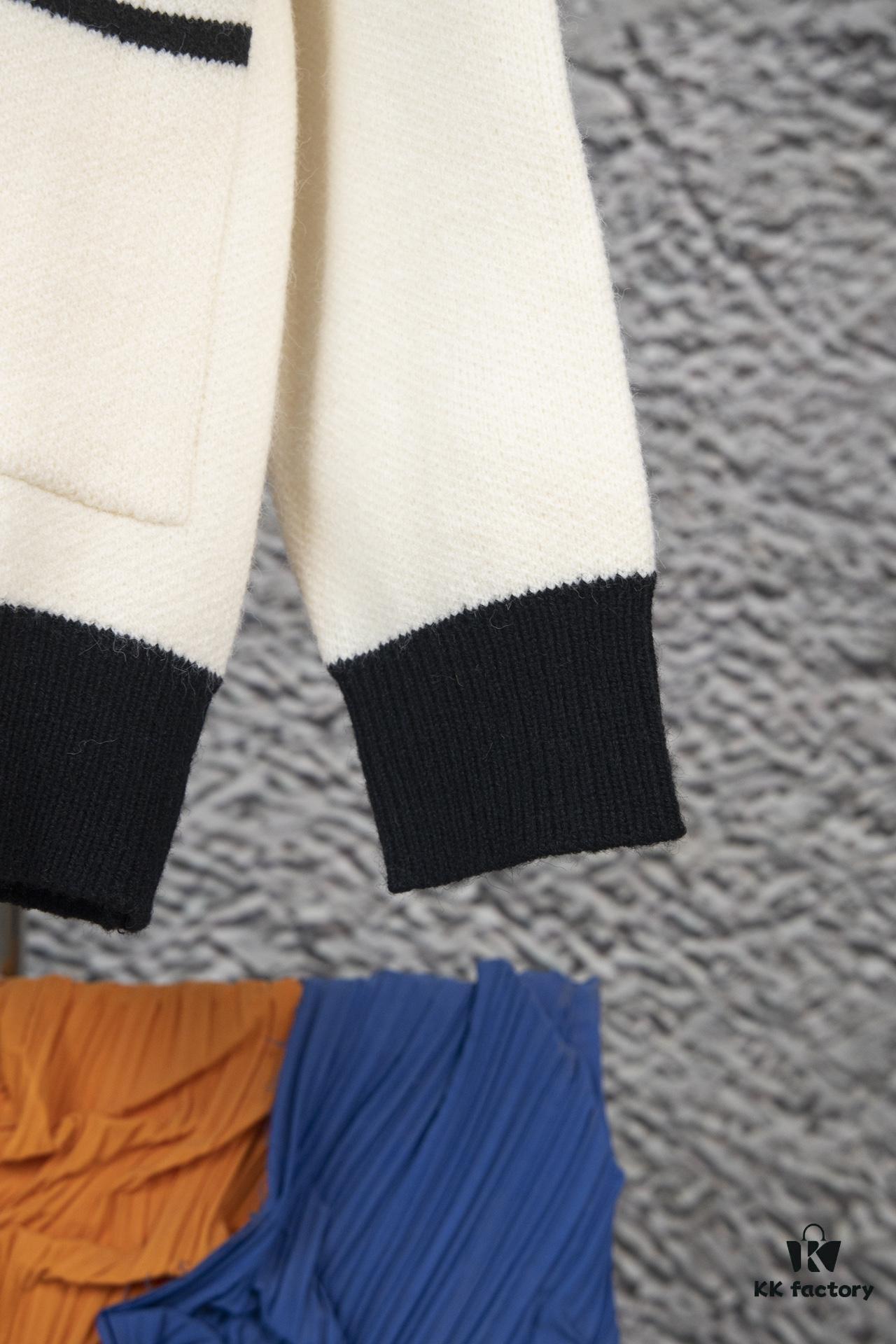 69312d17908475d562cd96b5 GUCCI Color-Block Button Knit Coat Made of High-End Wool Material