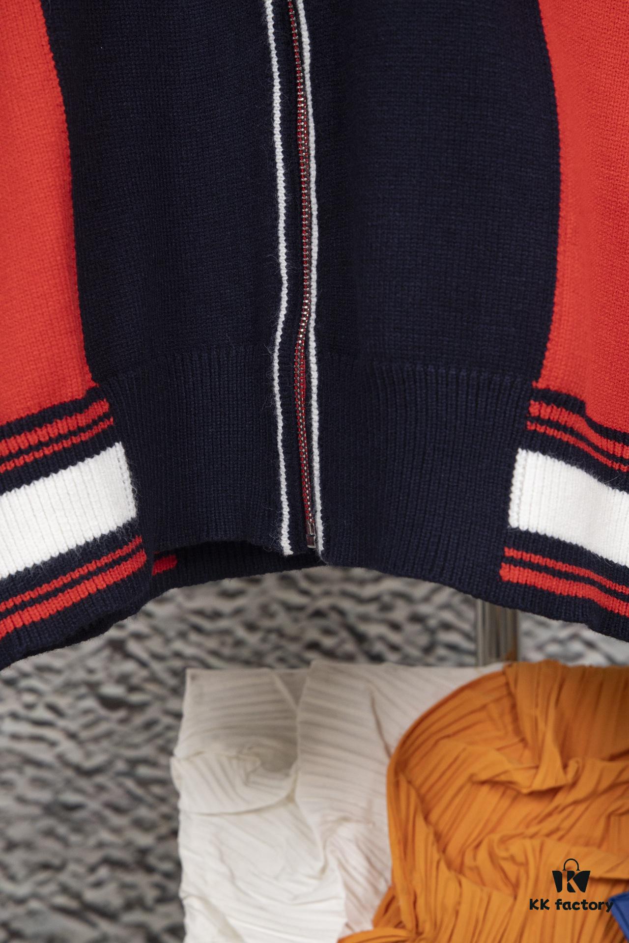 69312d57908475d562cd96cb GUCCI Color-Block Knit Zip-Up Jacket with Quilted Design, High-Density Wool Blend, Unisex Style, Premium Craftsmanship